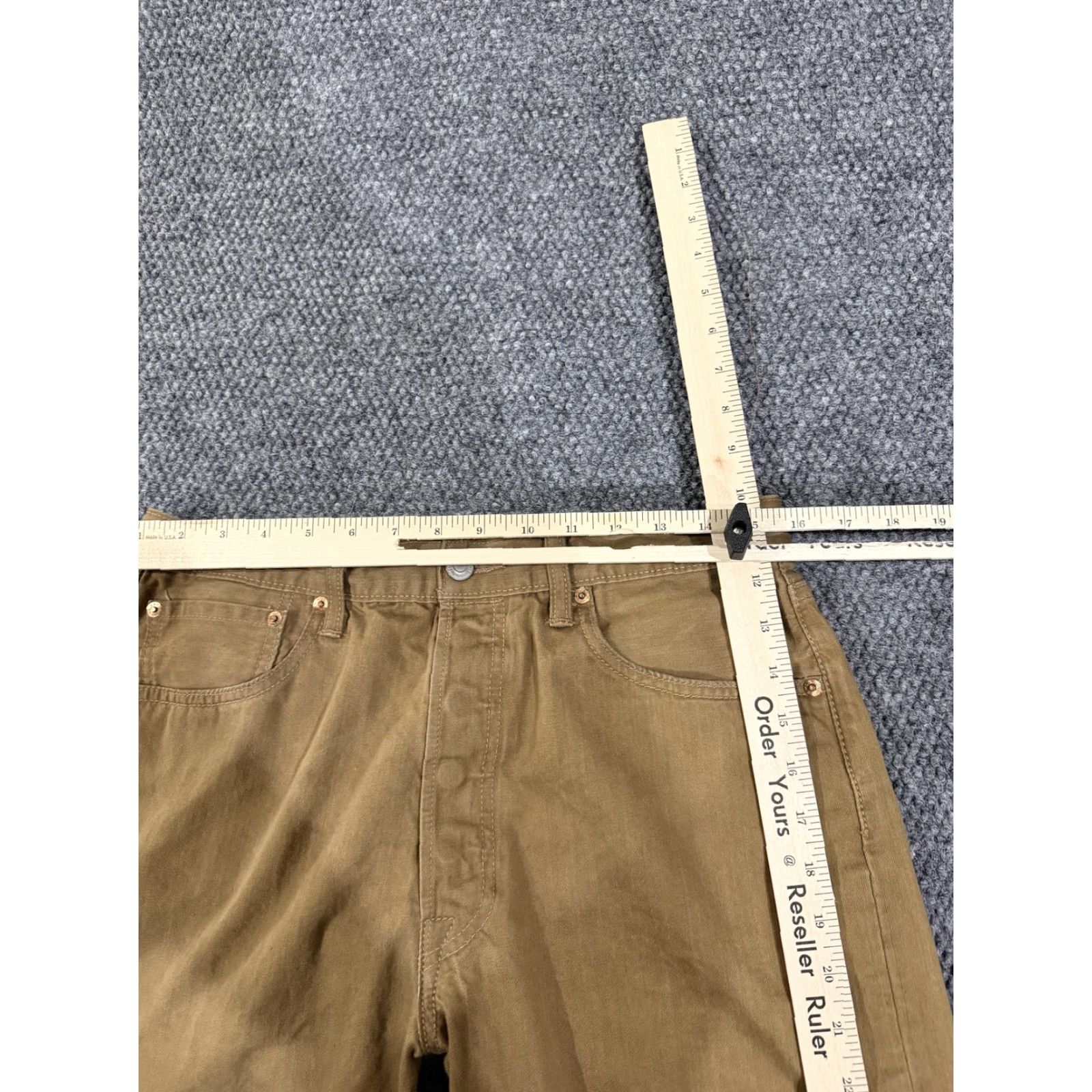 Levi's VINTAGE Levis 501 Jeans Mens 33x33 Brown Denim Button Fly Straight Leg Original Fit Size US 34 / EU 50 - 4 Thumbnail