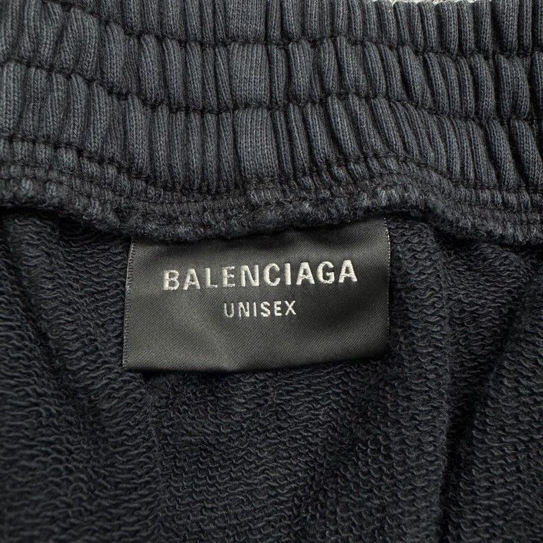 Balenciaga Balenciaga size XS Worn-out front and back paneled jeans Size US 27 - 2 Thumbnail