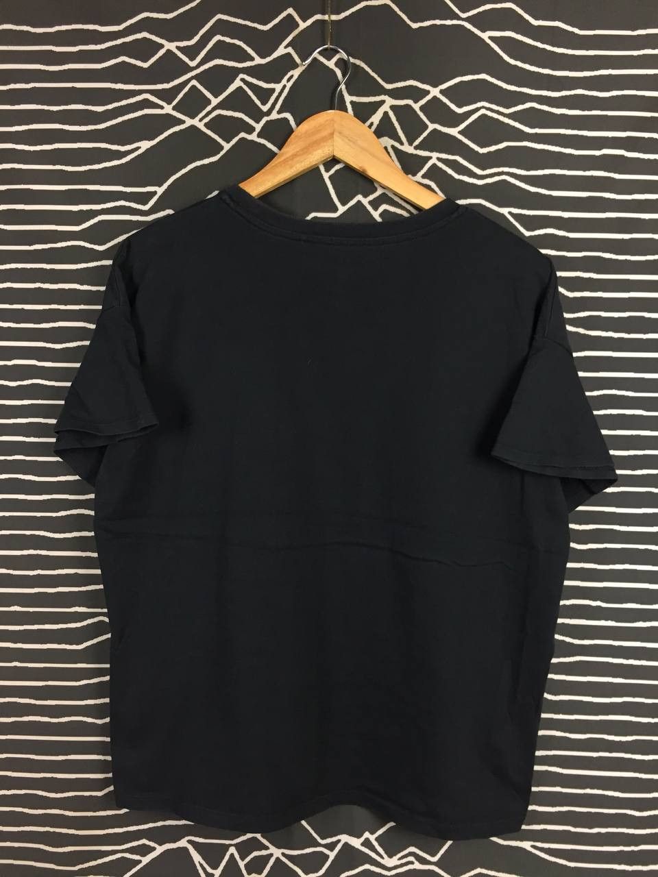 Anna Sui Anna Sui X Uniqlo Colorful Flower Wreath Logo Graphic Tee Size L / US 10 / IT 46 - 5 Thumbnail