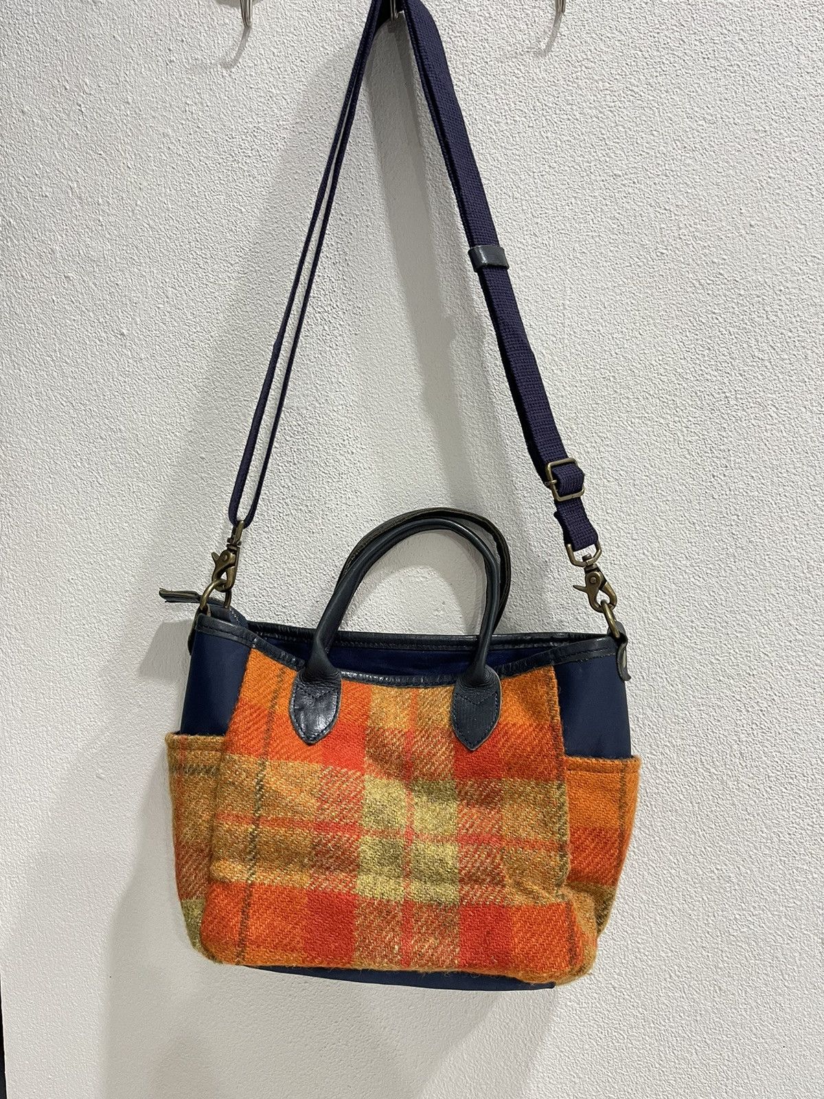 Harris Tweed Vintage Harris Tweed X BPQC 2 Way Orange Plaid Wool Bag Size ONE SIZE - 7 Thumbnail