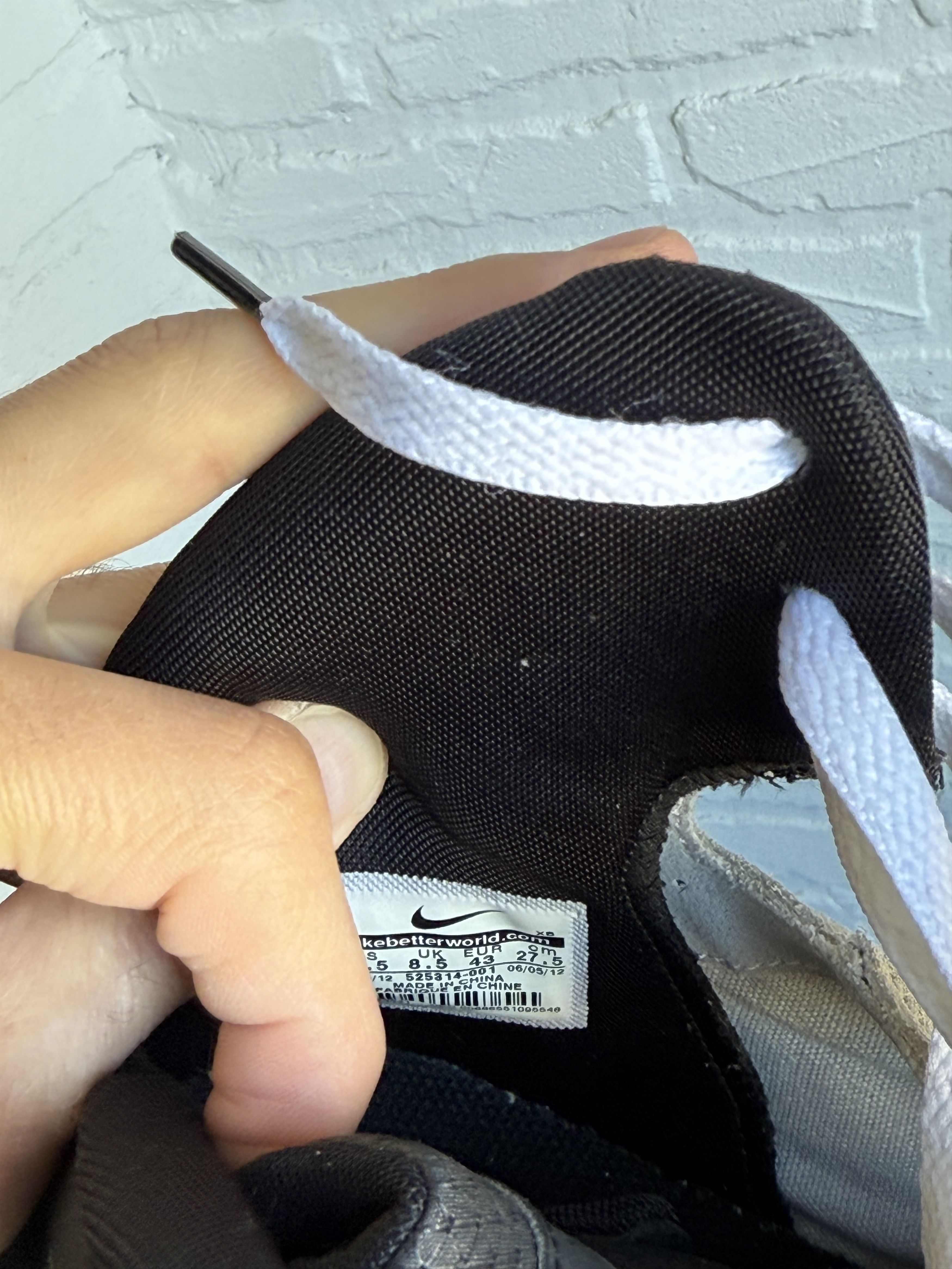 Nike RARE Nike hyperclave wolf grey suede leather ACG sneaker Size US 9.5 / EU 42-43 - 12 Thumbnail
