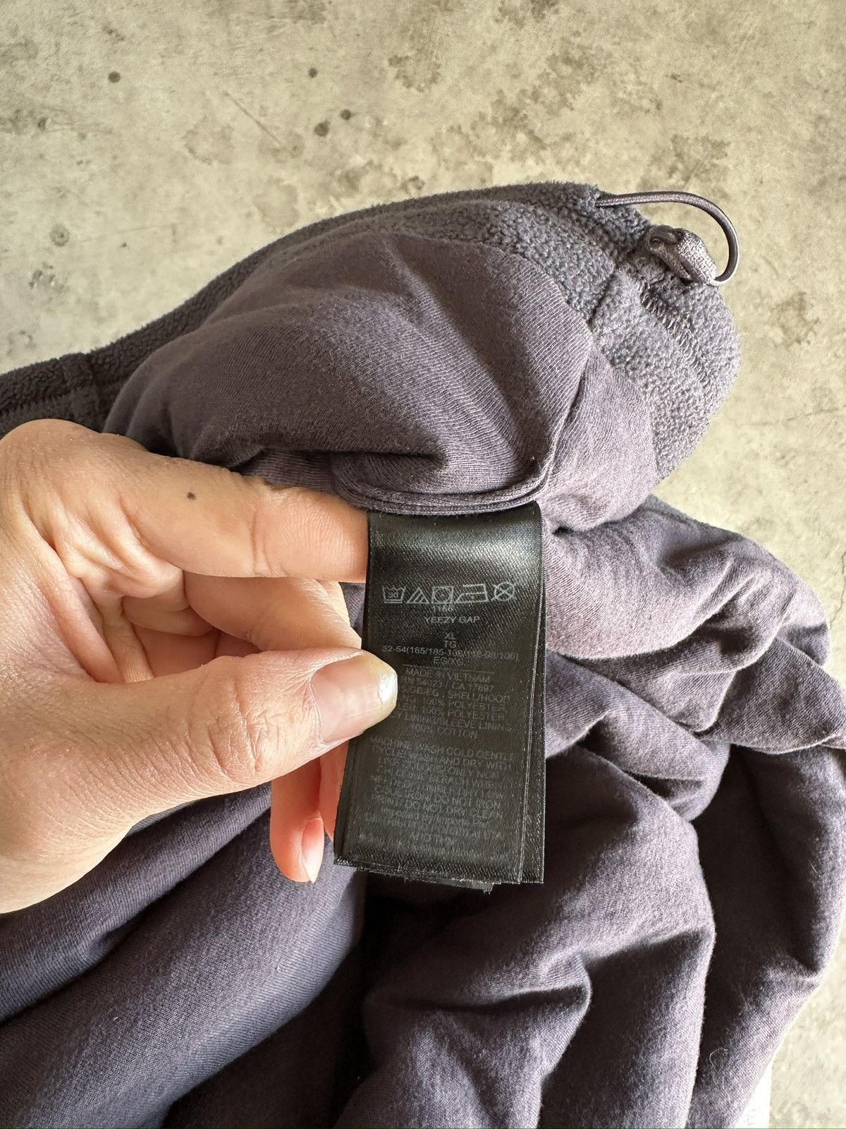 Balenciaga × Gap × Yeezy Yeezy Gap Engineered by Balenciaga Padded Fleece Hoodie Size US XL / EU 56 / 4 - 9 Thumbnail