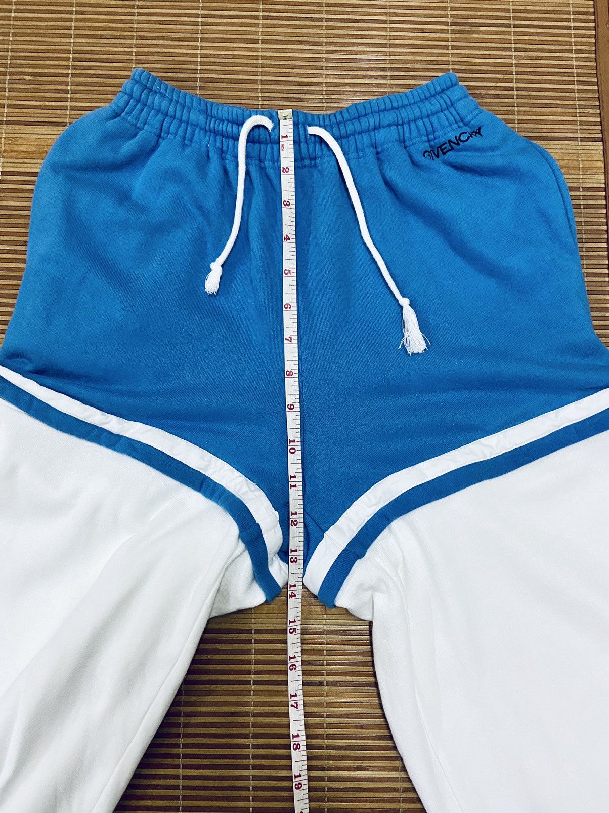 Givenchy GIVENCHY DETACHABLE JOGGER PANTS Size 34" / US 12 / IT 48 - 9 Thumbnail