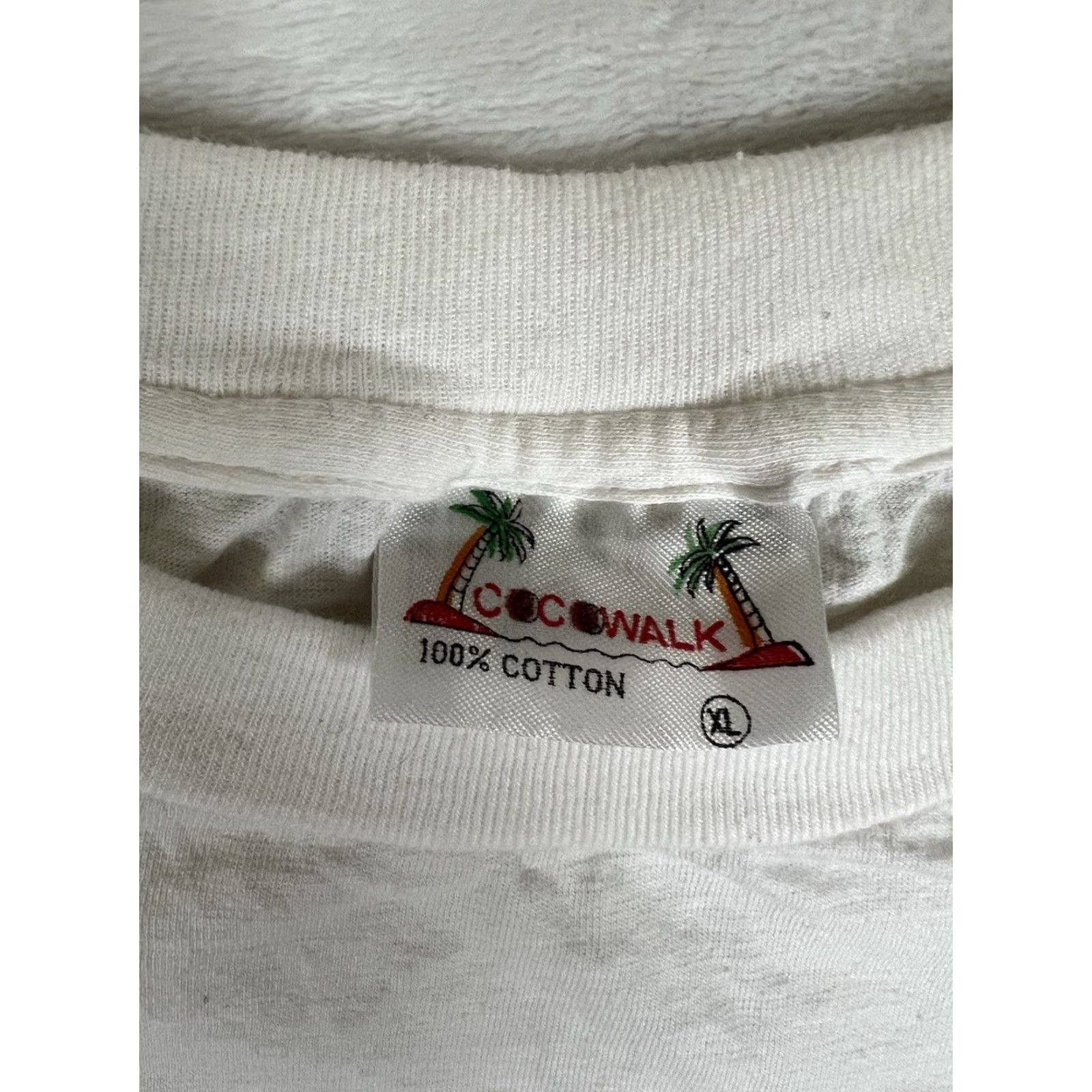 Vintage VINTAGE St Thomas T-Shirt Fun N Sun Beach Club XL White 90s Beach Surf Unisex Adults Mens Womens Boys Girls Size US XL / EU 56 / 4 - 4 Thumbnail