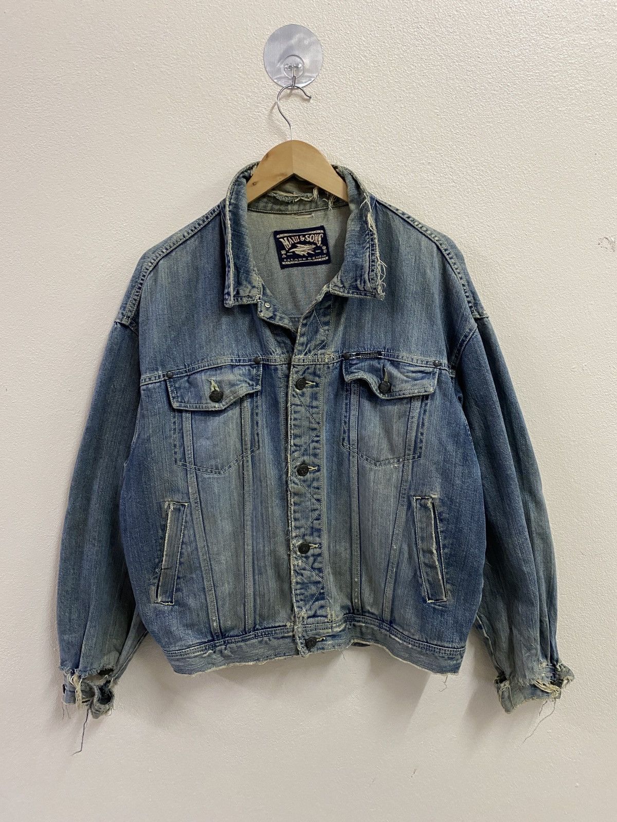 Maui and Sons Vtg Maui & Son Distrssed Denim Jacket Size US L / EU 52-54 / 3 - 1 Thumbnail