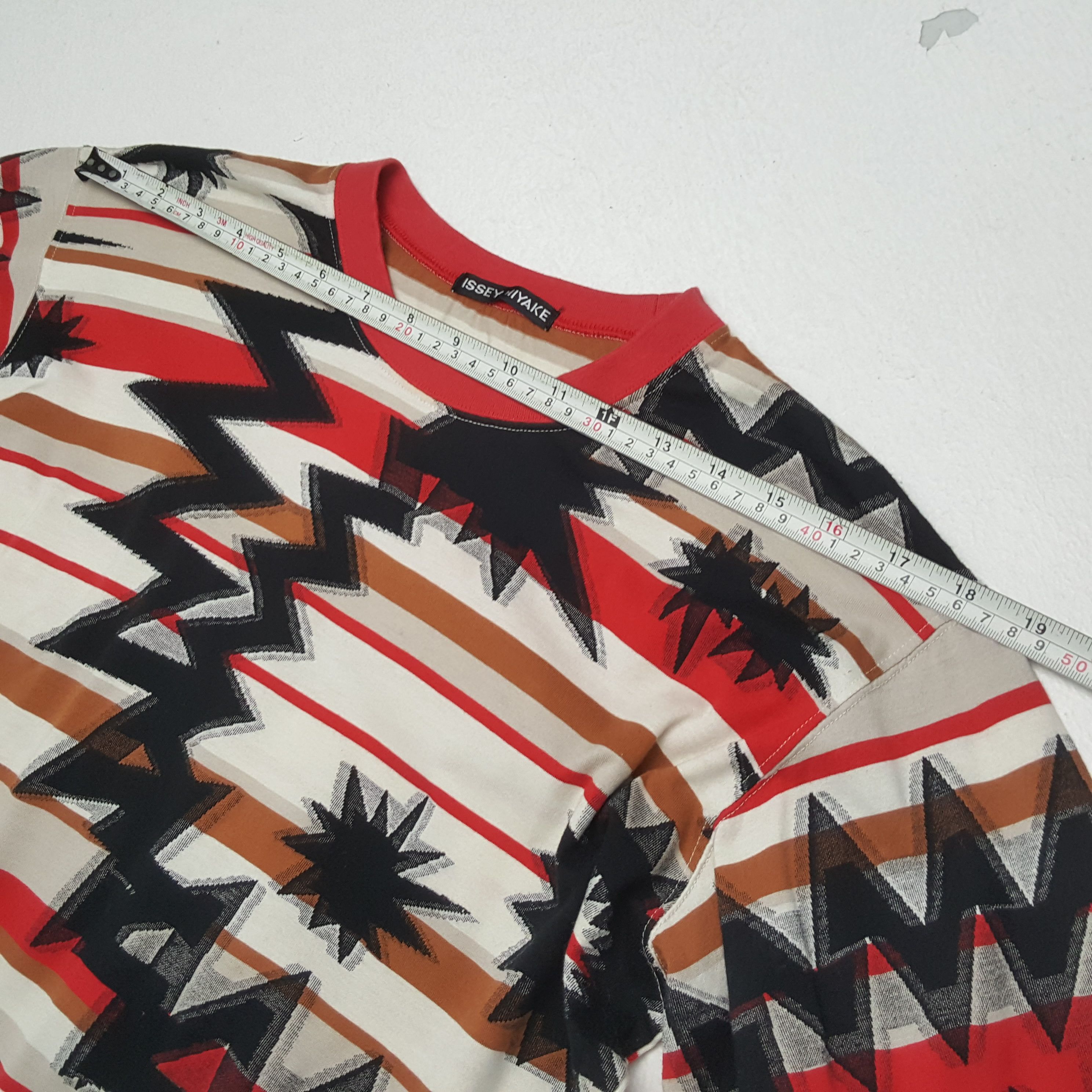 Issey Miyake × Japanese Brand × Vintage ISSEY MIYAKE Japanese Designer Fashion Style Tshirt Size US M / EU 48-50 / 2 - 4 Thumbnail