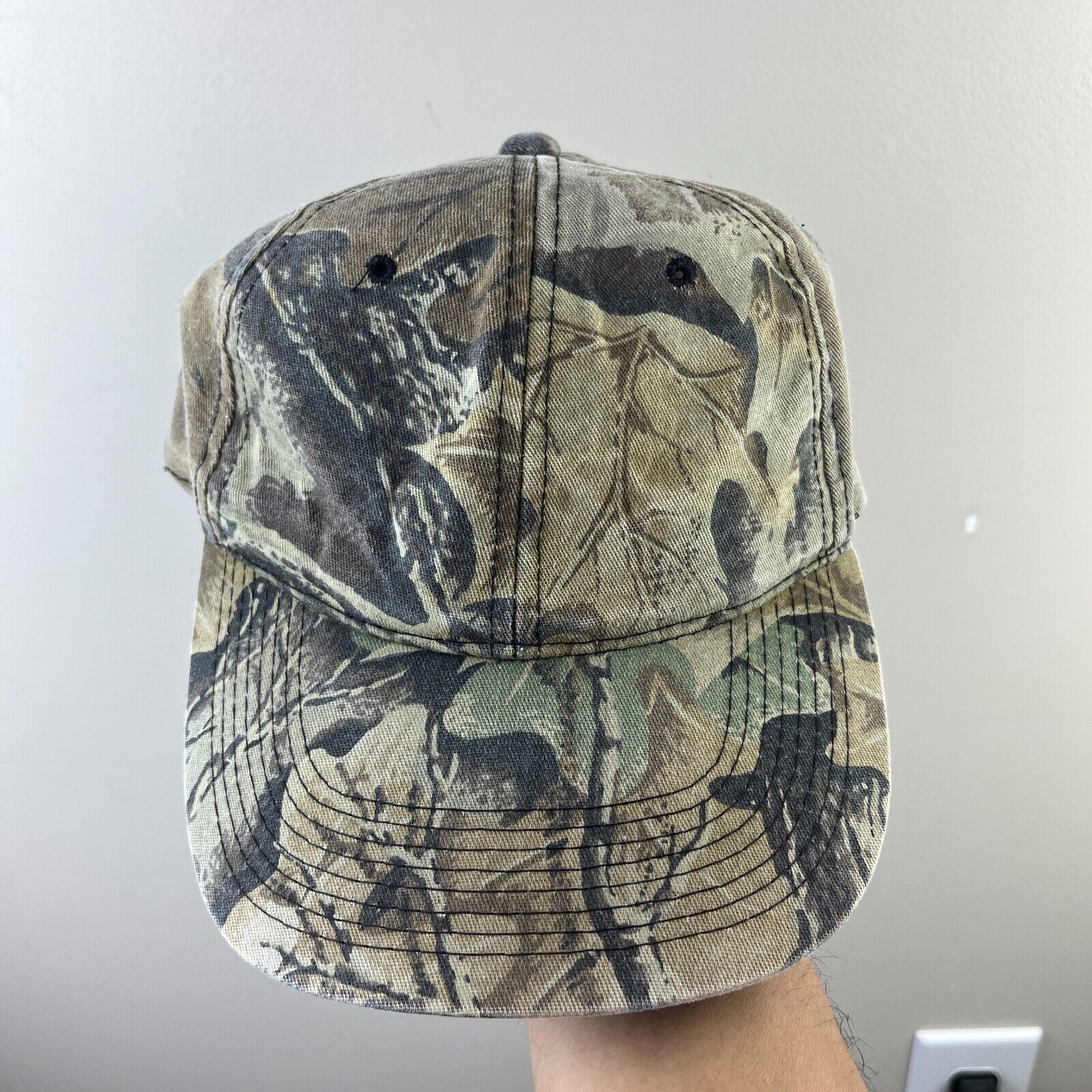 Vintage 90s Real Tree Camo Snapback Hat