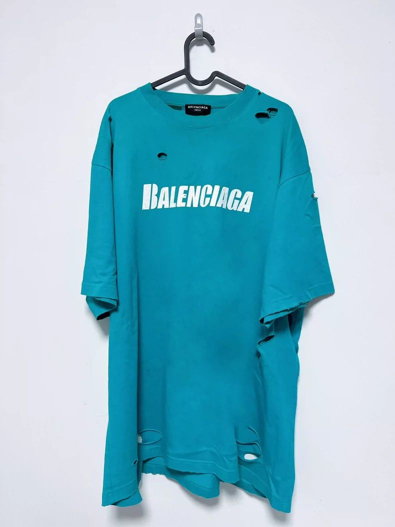 Balenciaga Balenciaga Lake water green havoc logo short sleeves Size US M / EU 48-50 / 2 - 2 Thumbnail