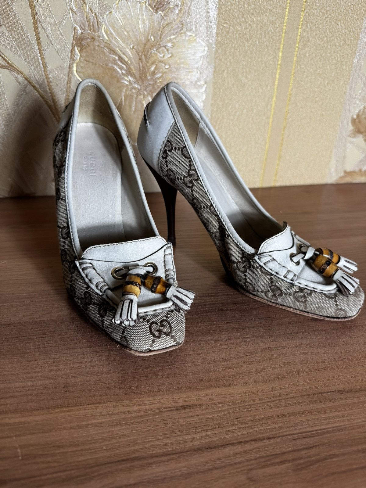 Gucci vintage 90s gucci heels bamboo collection Size US 7 / IT 37 - 1 Thumbnail