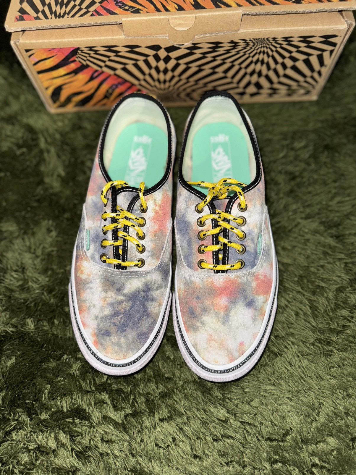 Vans [US11] Vans Vault x Aries Authentic Tie-Dye gray white Size US 11 / EU 44 - 2 Thumbnail