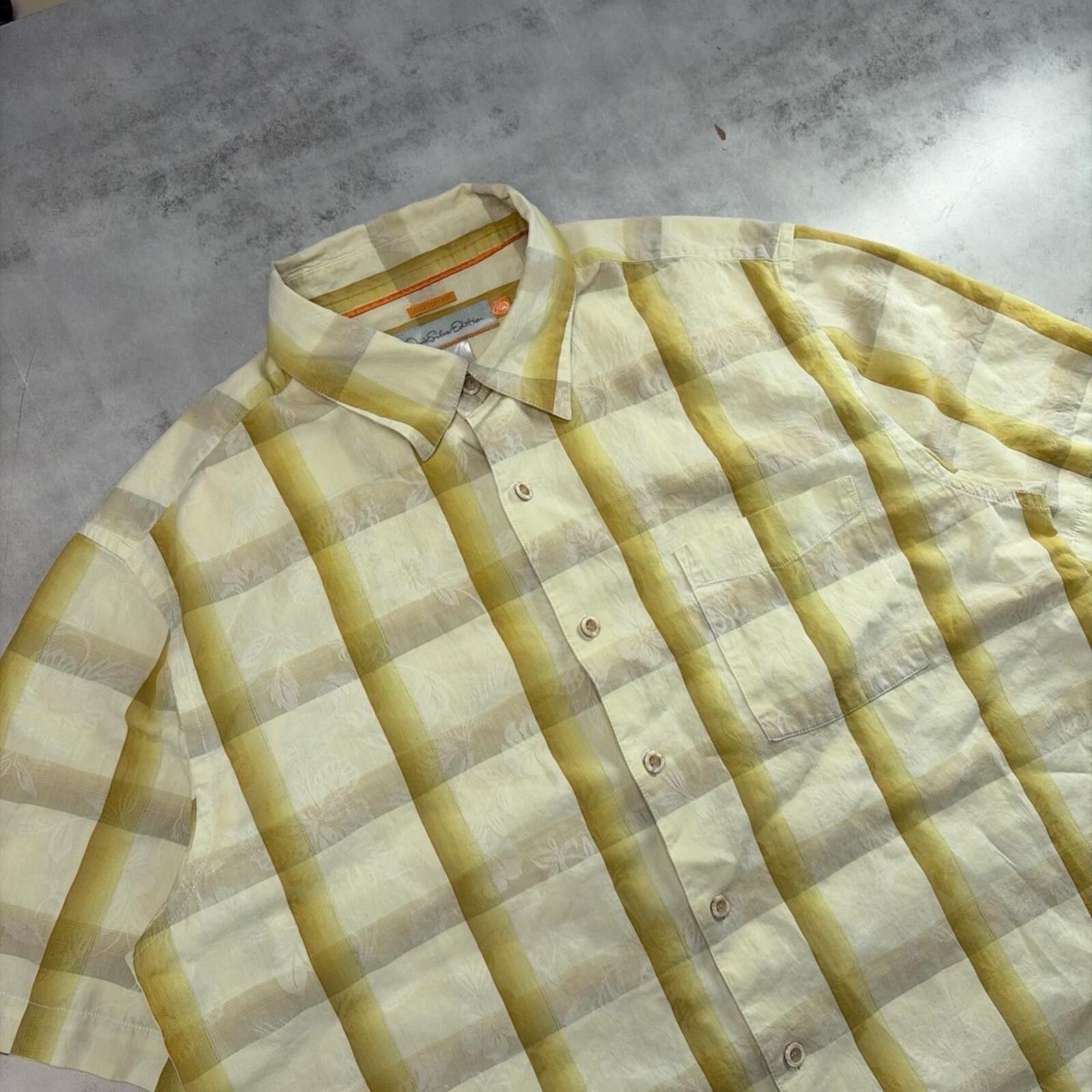 Quiksilver Y2K Yellow Quiksilver Grunge Surf Plaid Button Up Shirt Size US XL / EU 56 / 4 - 5 Thumbnail