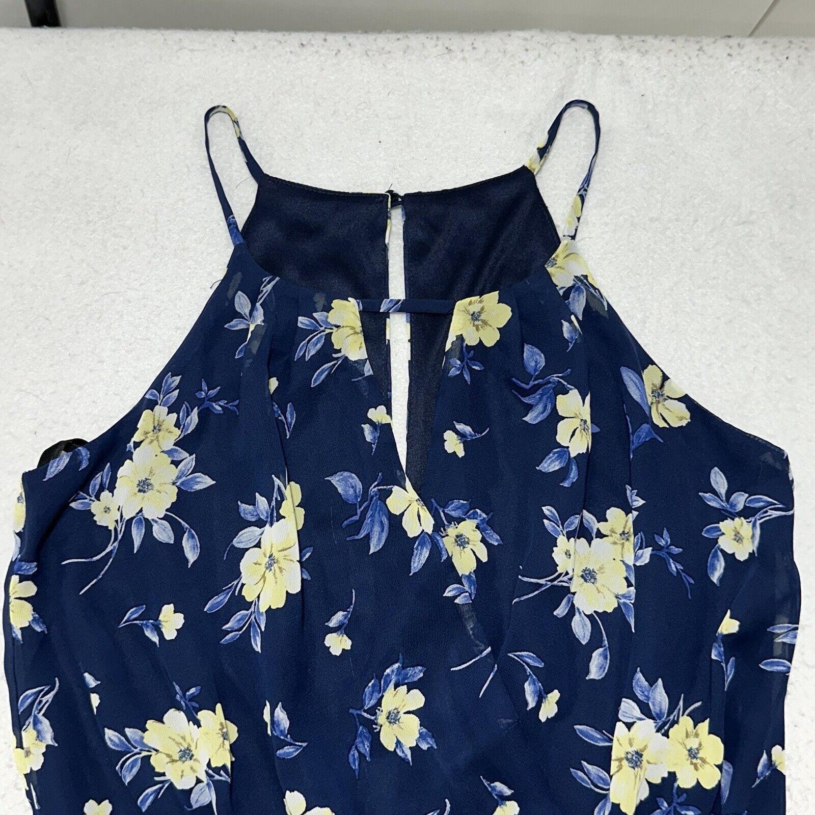 Other BCX Small Blue Yellow Floral Romper 4" Inseam Lightweight Size 28" / US 6 / IT 42 - 2 Thumbnail