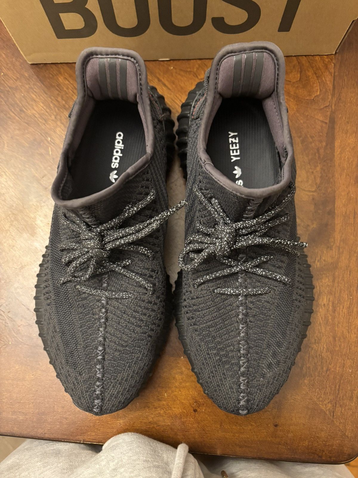 Adidas Yeezy 350 V2 black non reflective Size US 8.5 / EU 41-42 - 7 Thumbnail