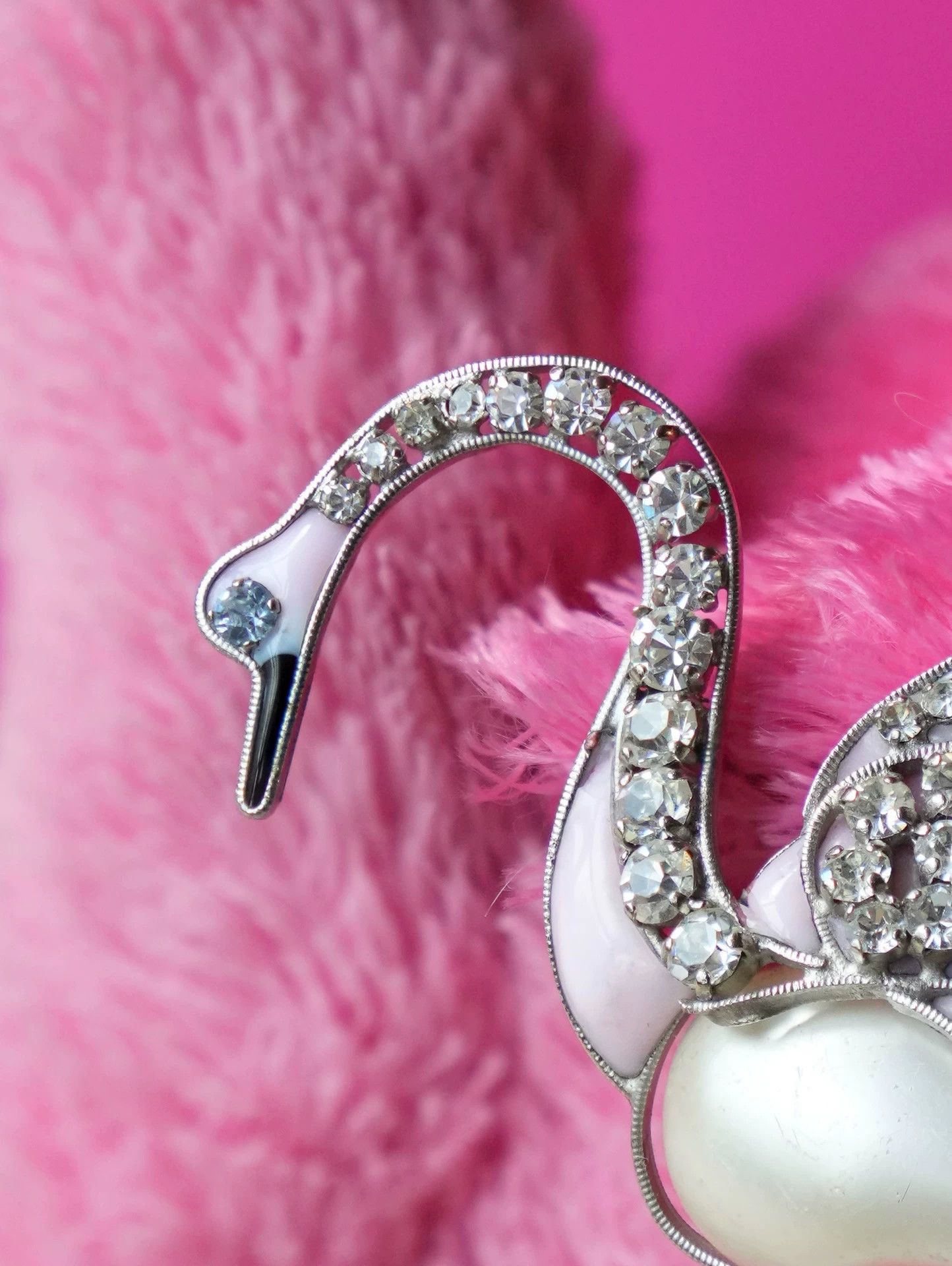 Other Gripoix 1960s French Swan Brooch - Pink Glass, Pearl Size ONE SIZE - 6 Thumbnail