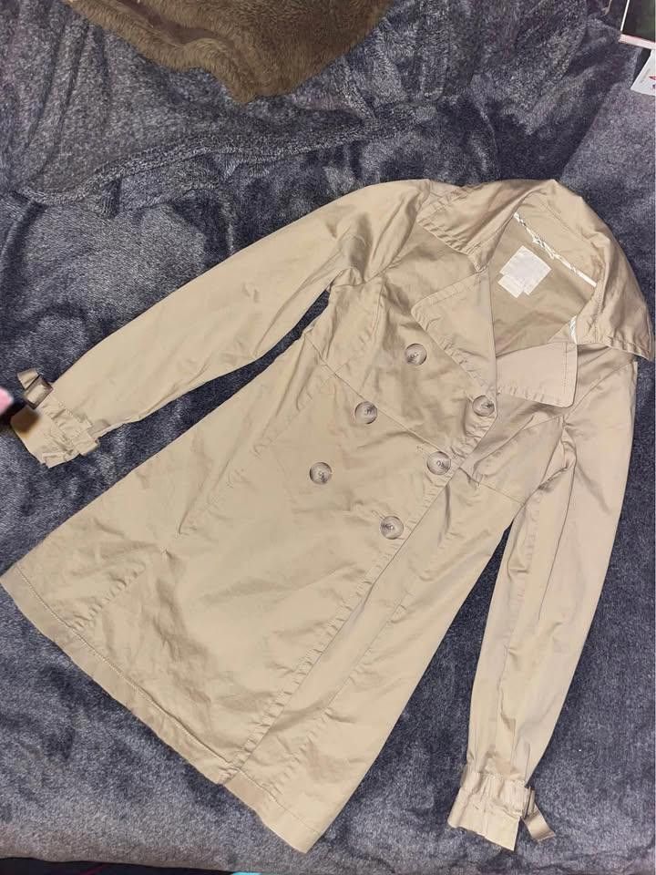 Designer Creamy Colored Trench Coat Style Jacket Size ONE SIZE - 1 Thumbnail