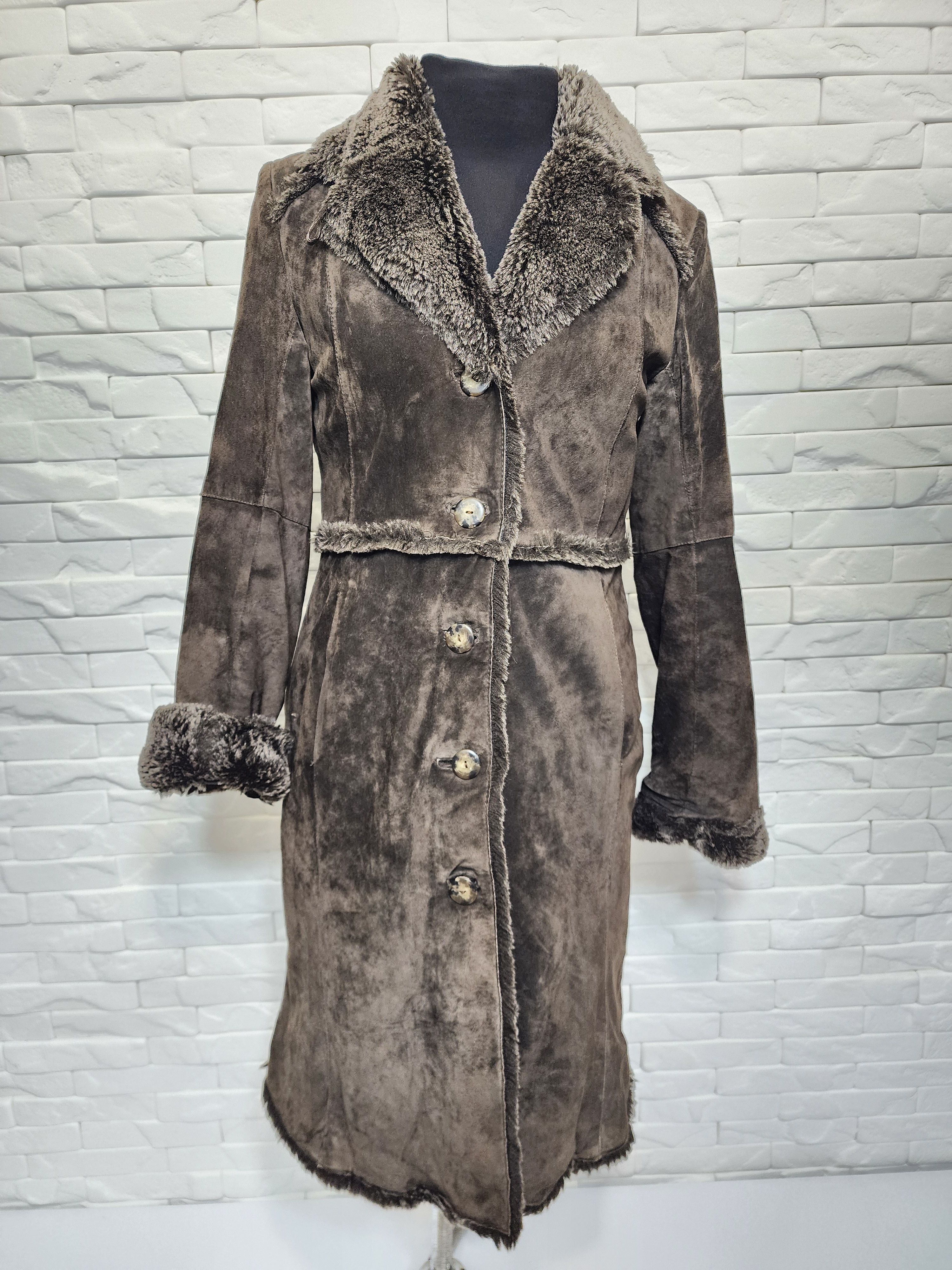 Genuine Leather Brown Leather Raincoat: Women's Long Vintage Suede Jacket Size M / US 6-8 / IT 42-44 - 1 Thumbnail