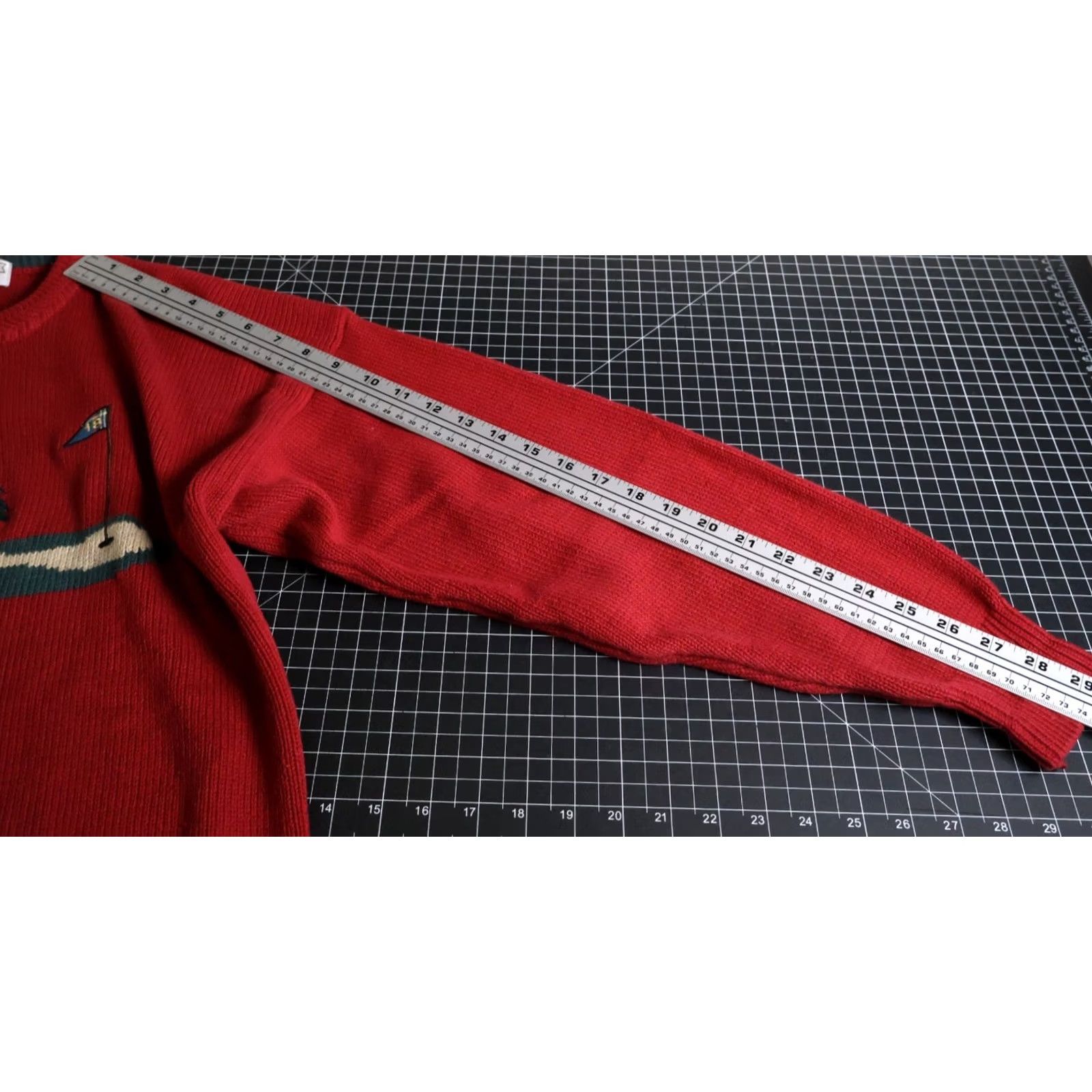 Vintage VINTAGE John Ashford Golf Sweater Mens Medium Red Embroidered Crew Neck Knit Pullover 90s Retro Classic Dad Size US M / EU 48-50 / 2 - 7 Thumbnail