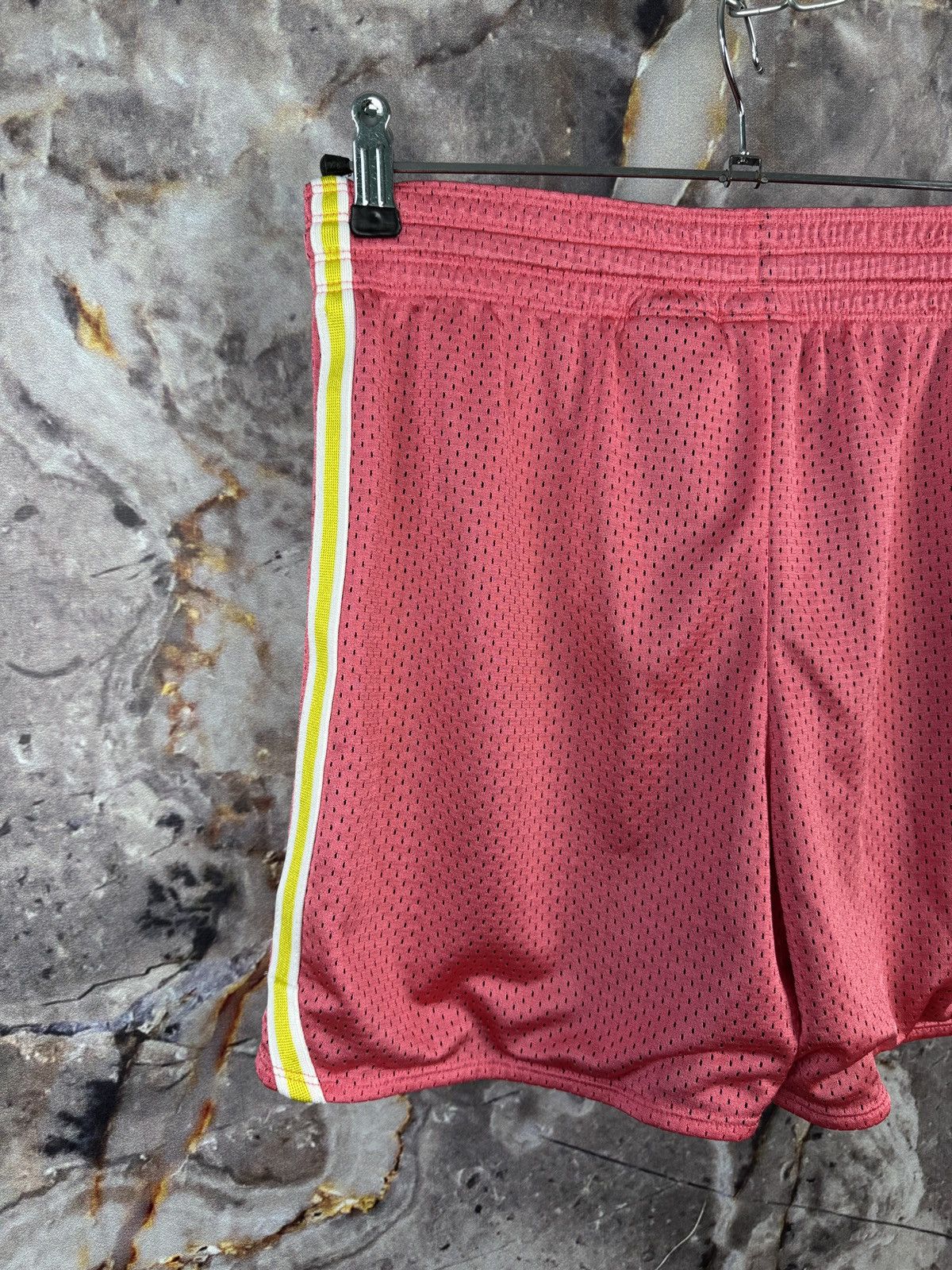 Nike Men’s Nike Shorts Basketball Pink Sportswear Size XS Size US 28 / EU 44 - 7 Thumbnail