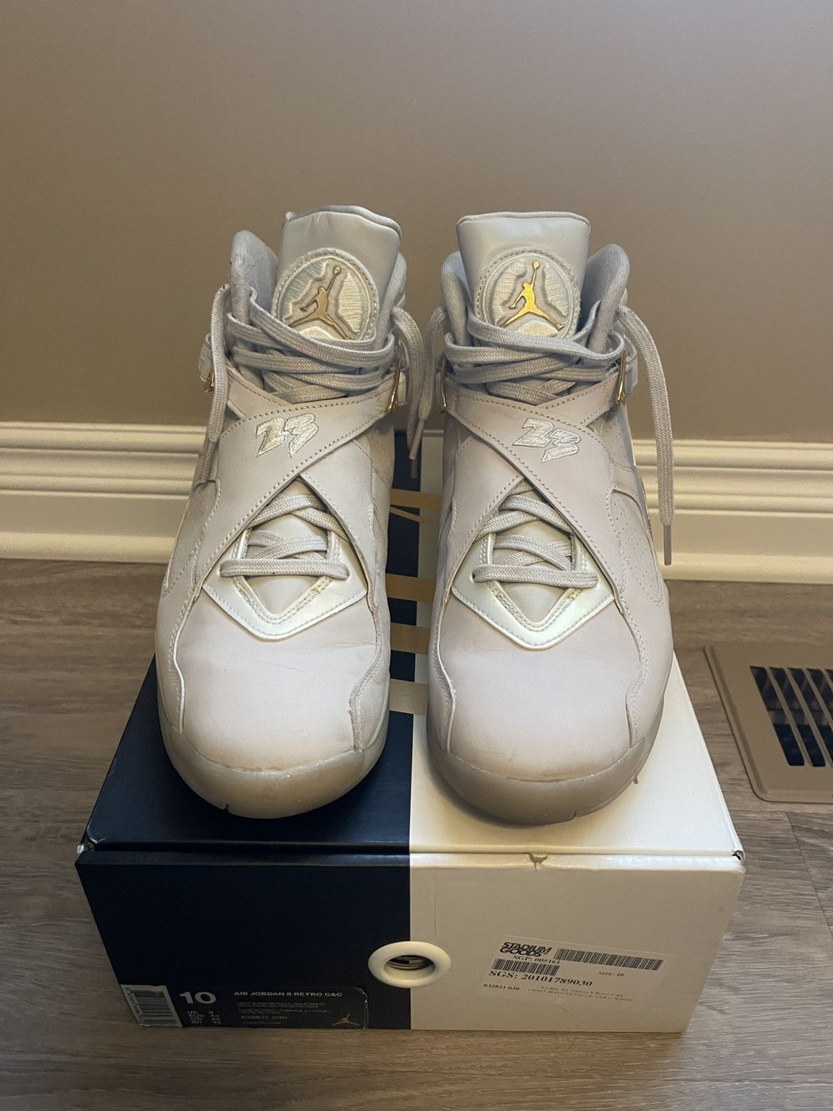 Jordan Brand Jordan 8 Retro C&C Size US 10 / EU 43 - 2 Thumbnail