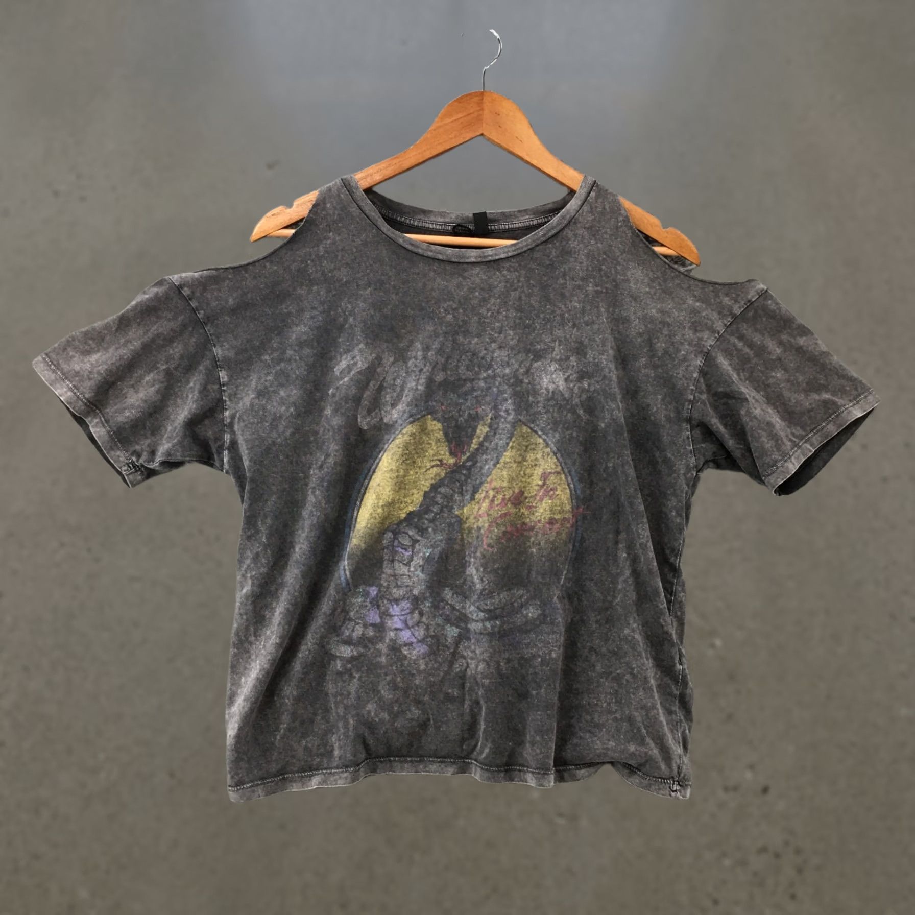 Vintage Andfinally Cropped Top Tee Tshirt Womens 8 Gray Crew Neck Short Sleeve Casual Shirt Adult Regular Women's Size M / US 6-8 / IT 42-44 - 1 Thumbnail