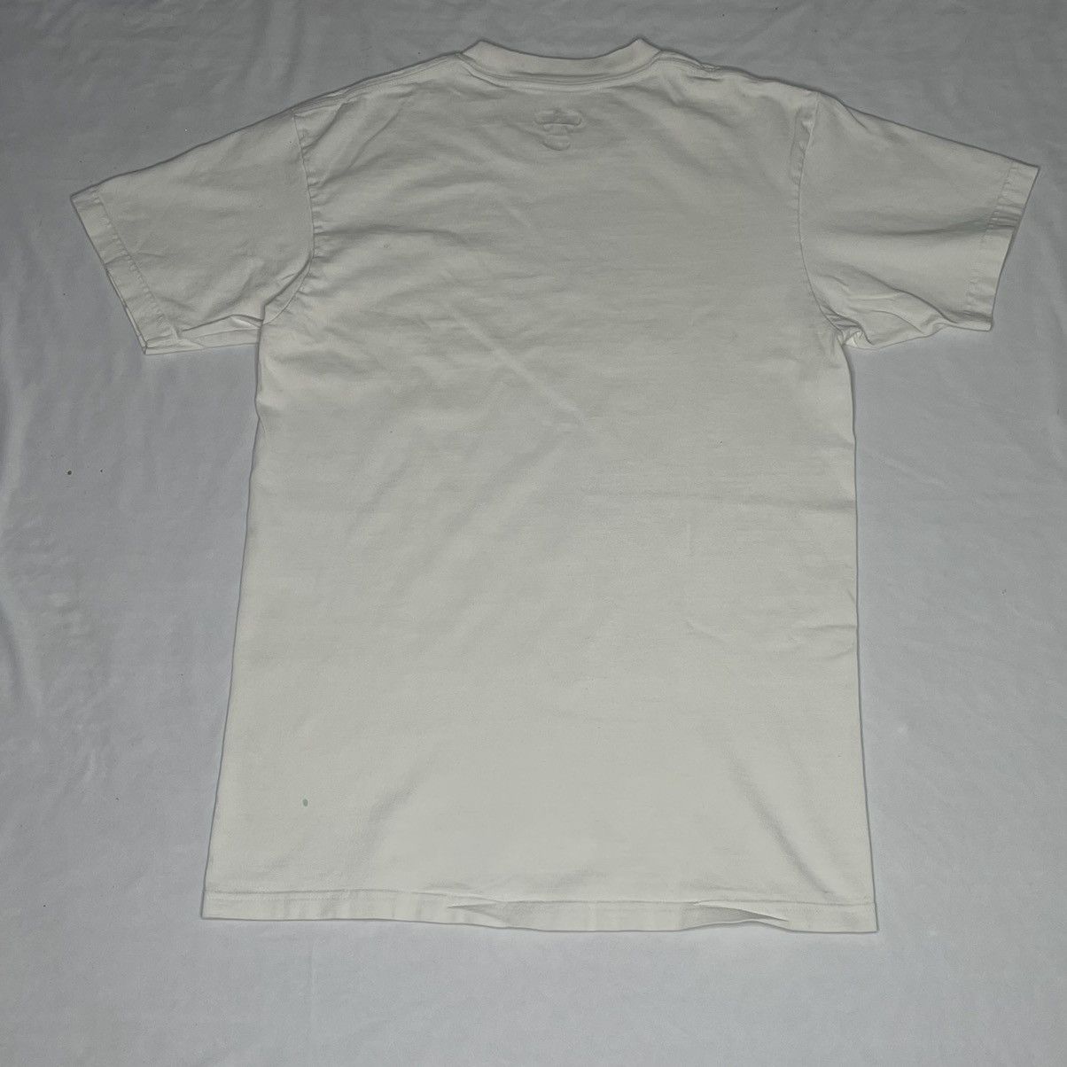 Kirkland Signature Airbrush cross shirt Size US M / EU 48-50 / 2 - 3 Thumbnail