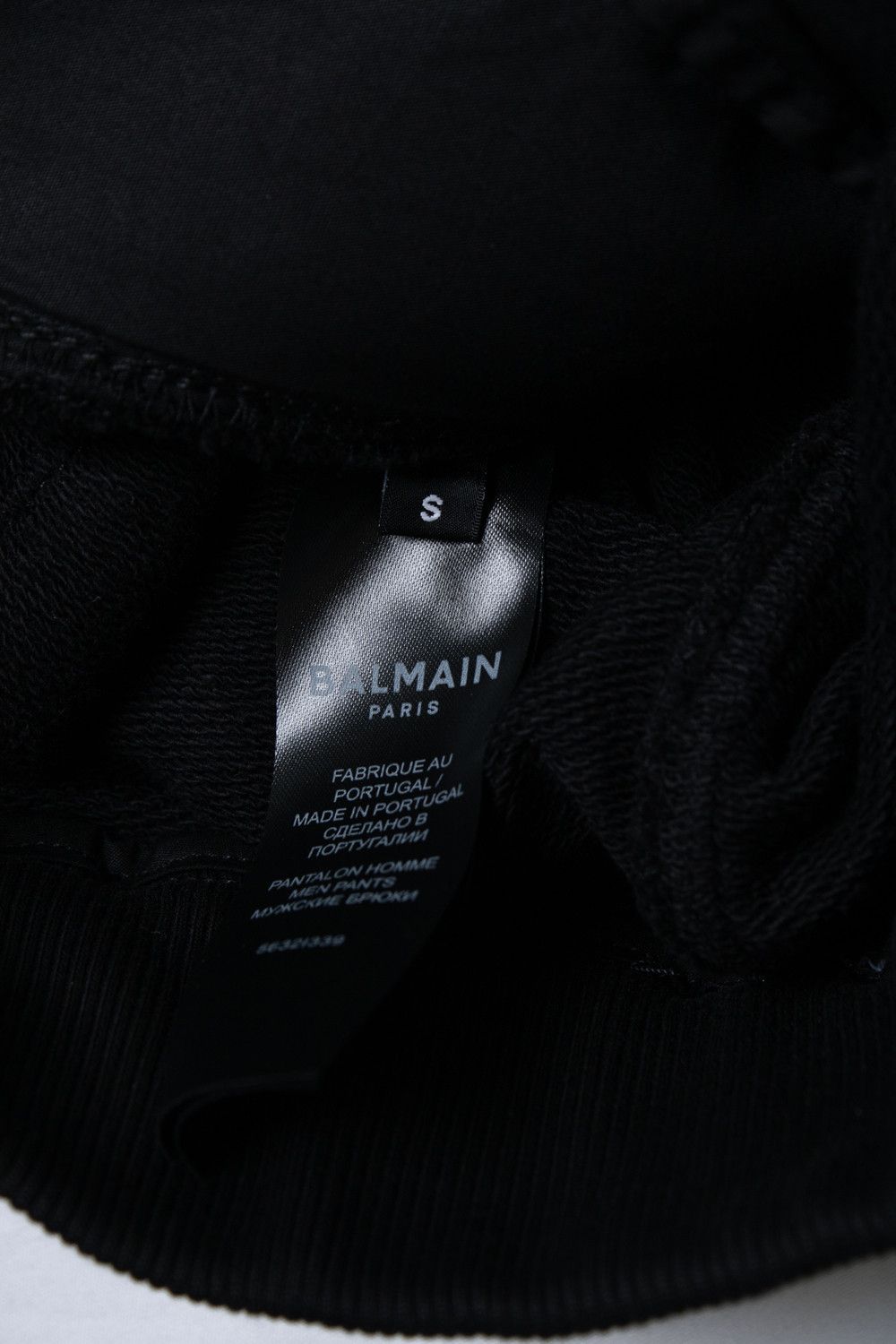 Balmain Balmain, black joggers with embossed logo Size US 30 / EU 46 - 6 Thumbnail