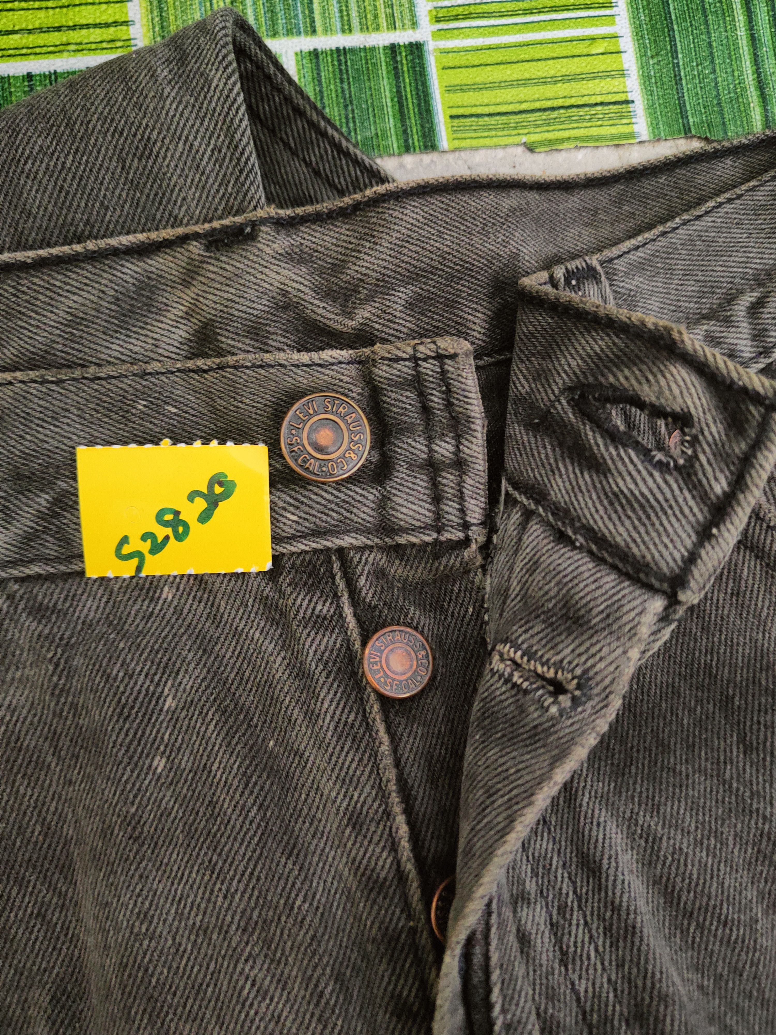 Levi's 501 Levi's Black Distressed Ripped Jeans #S2820 Size US 33 - 18 Thumbnail
