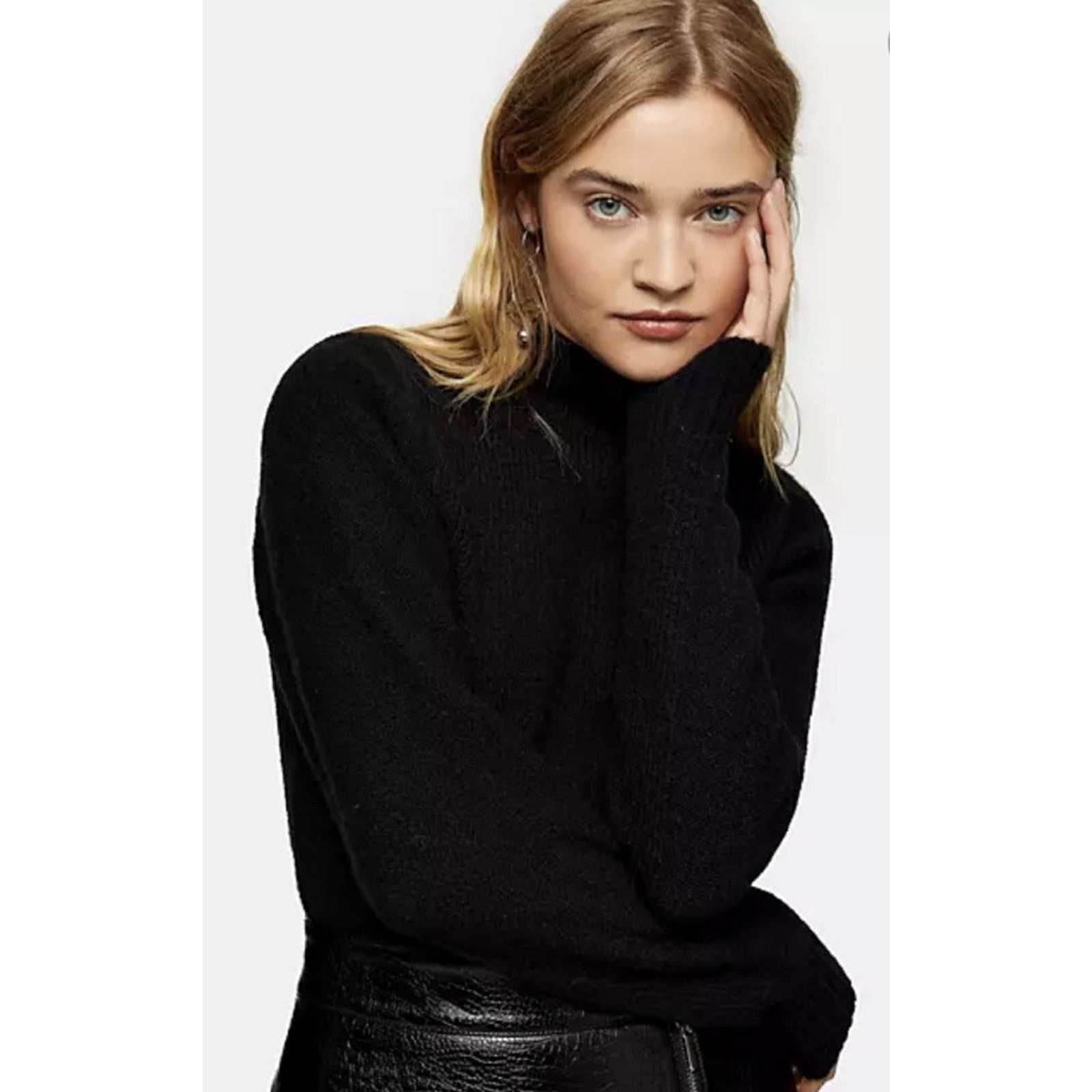 Topshop Topshop cropped knited sweater in black women size S A003078 Size S / US 4 / IT 40 - 1 Thumbnail