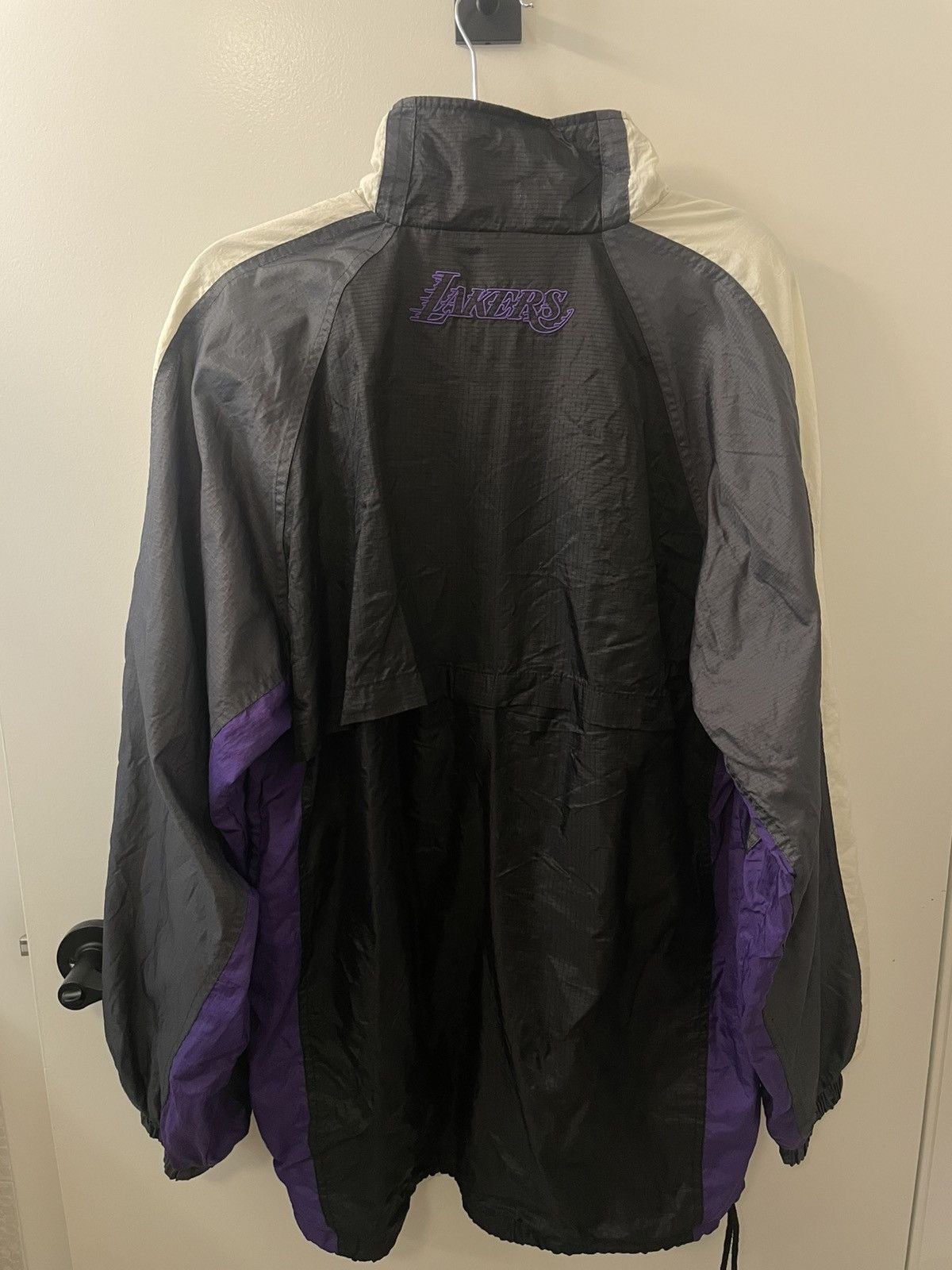 Starter Vintage LA Lakers Windbreaker Size US M / EU 48-50 / 2 - 5 Thumbnail