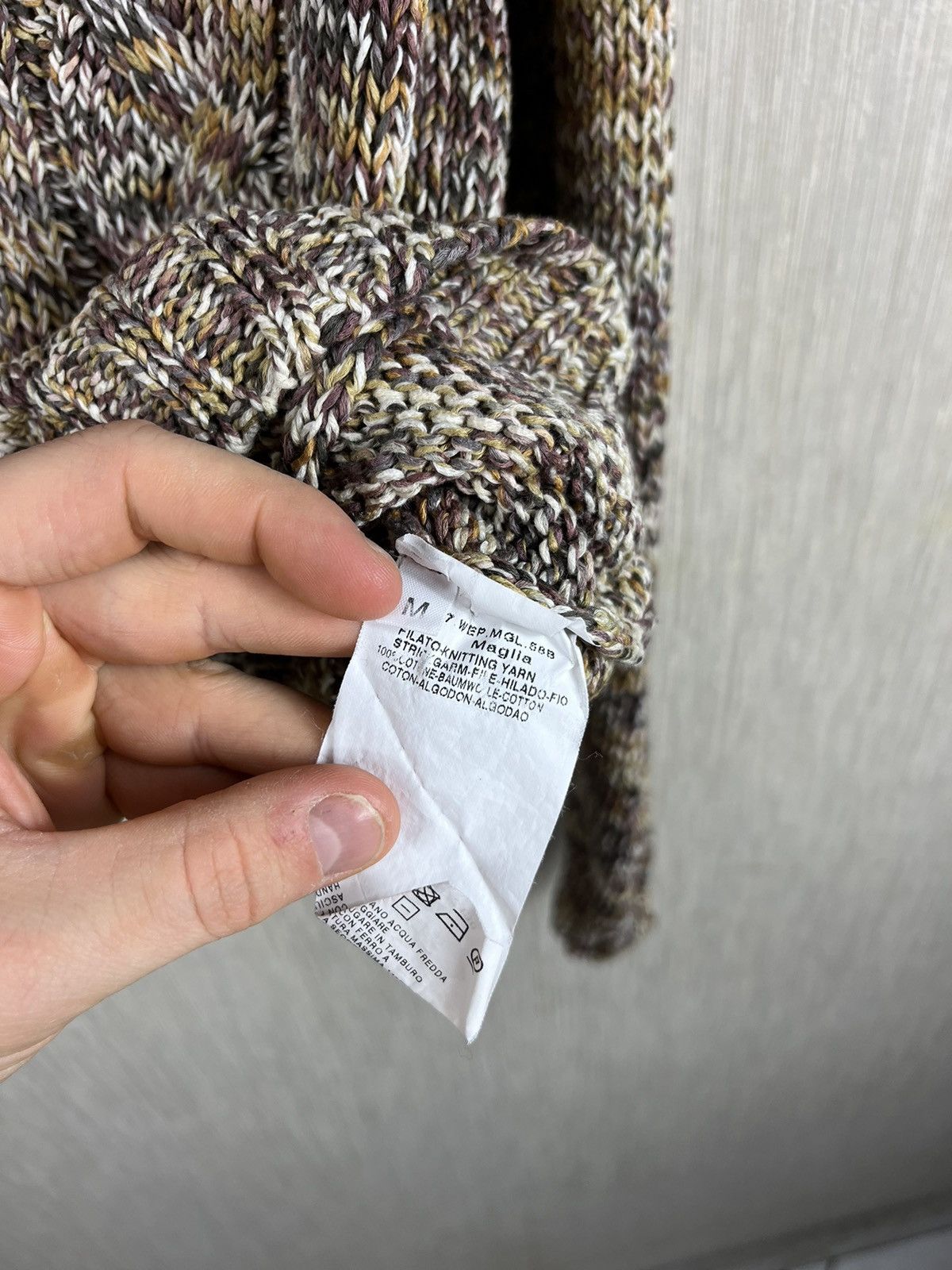 Designer × Max Mara × Weekend Max Mara Max Mara Weekend knitted sweater v-neck cozy patterned Size M / US 6-8 / IT 42-44 - 18 Thumbnail