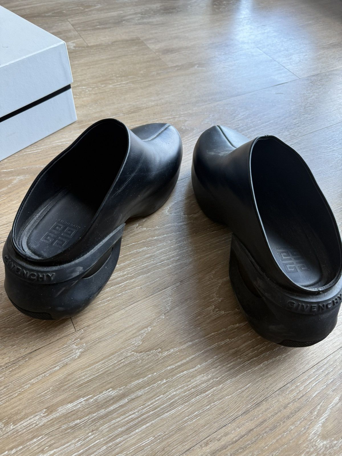 Givenchy Givenchy G Leather Clogs Low Size US 9 / EU 42 - 3 Thumbnail