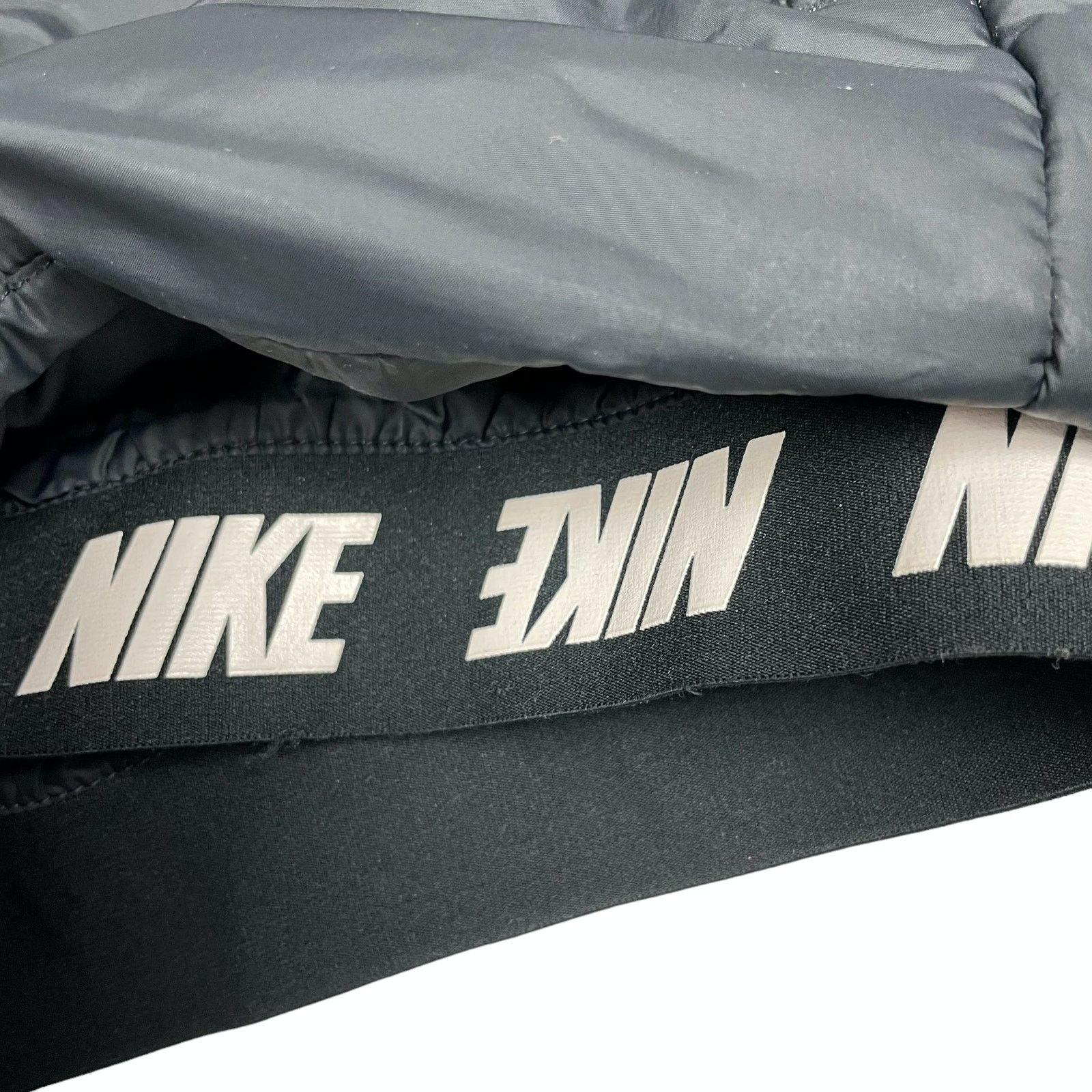 Nike Nike Women's Polyester Long Sleeve Full Zip Puffer Jacket XS Size XS / US 0-2 / IT 36-38 - 10 Thumbnail
