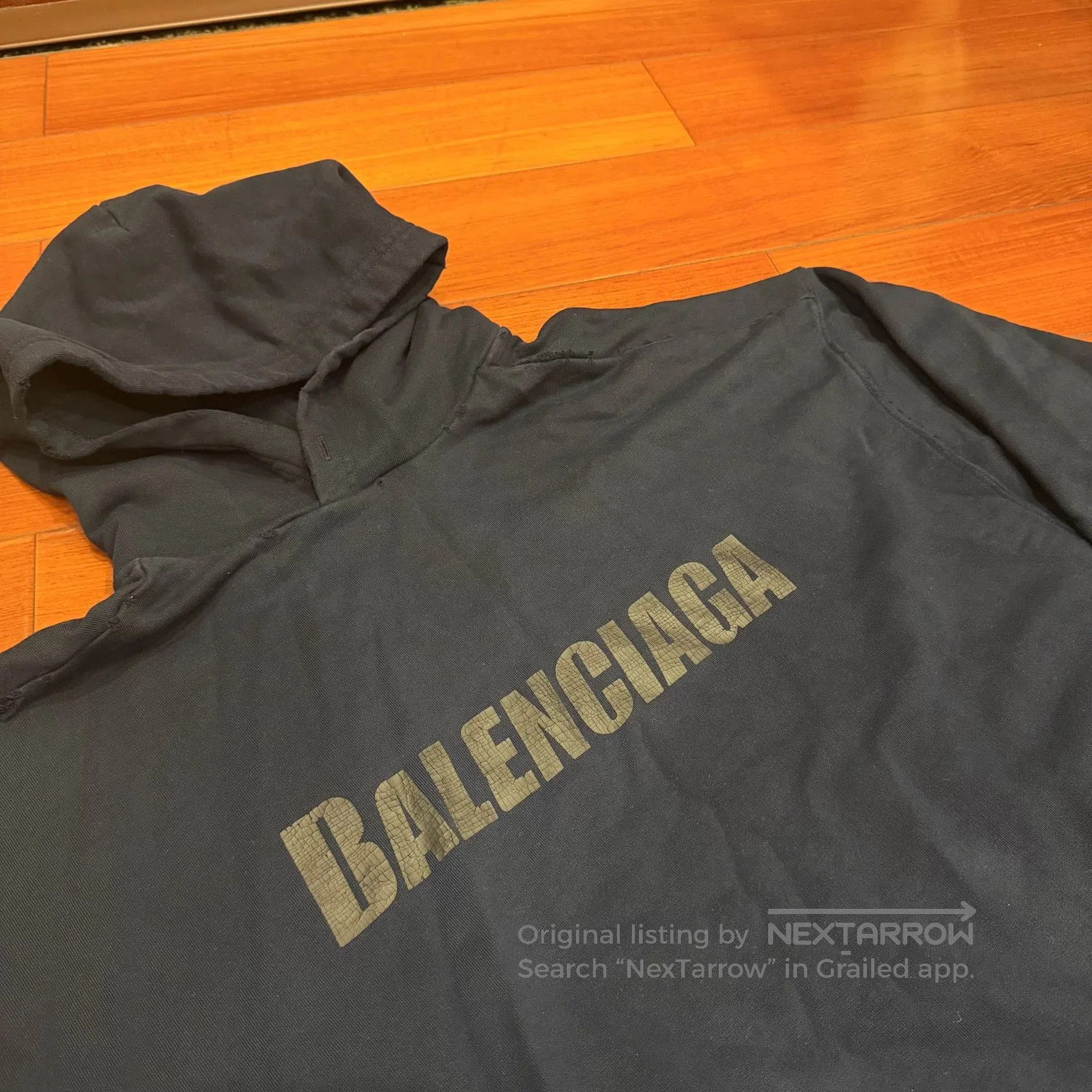Balenciaga Balenciaga Navy Logo Sweatshirt. Size US S / EU 44-46 / 1 - 2 Thumbnail