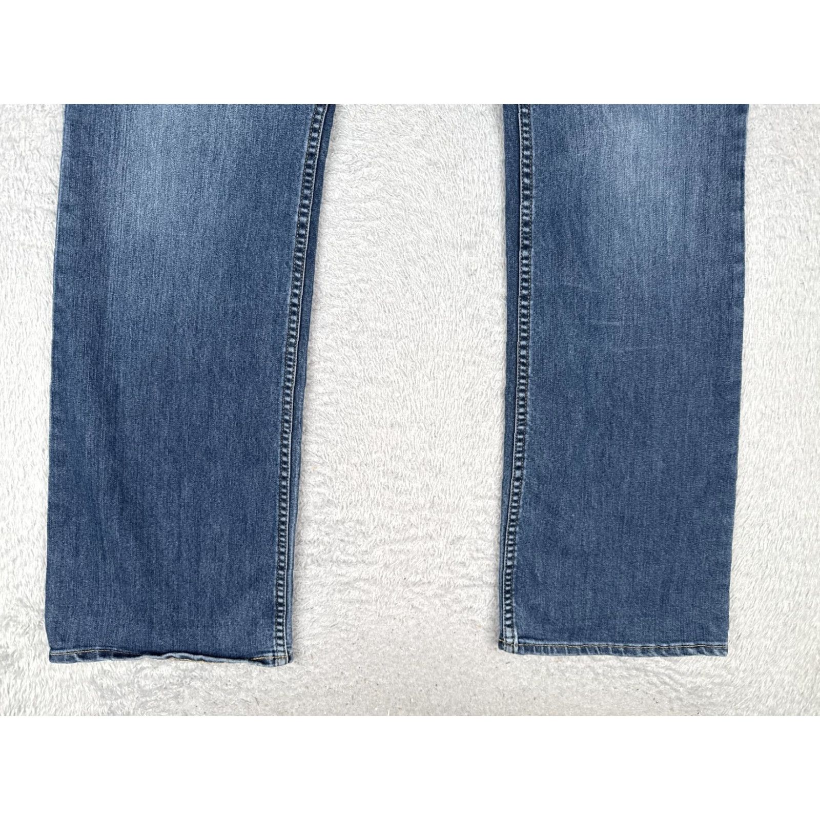 Vintage Arizona Jean Co Jeans Womens Bootcut Jeans 18 Blue Mid Rise Stretch Denim Medium Wash 5-Pocket Logo Zipper Button Girls Womens Size 40" / US 18 - 2 Thumbnail