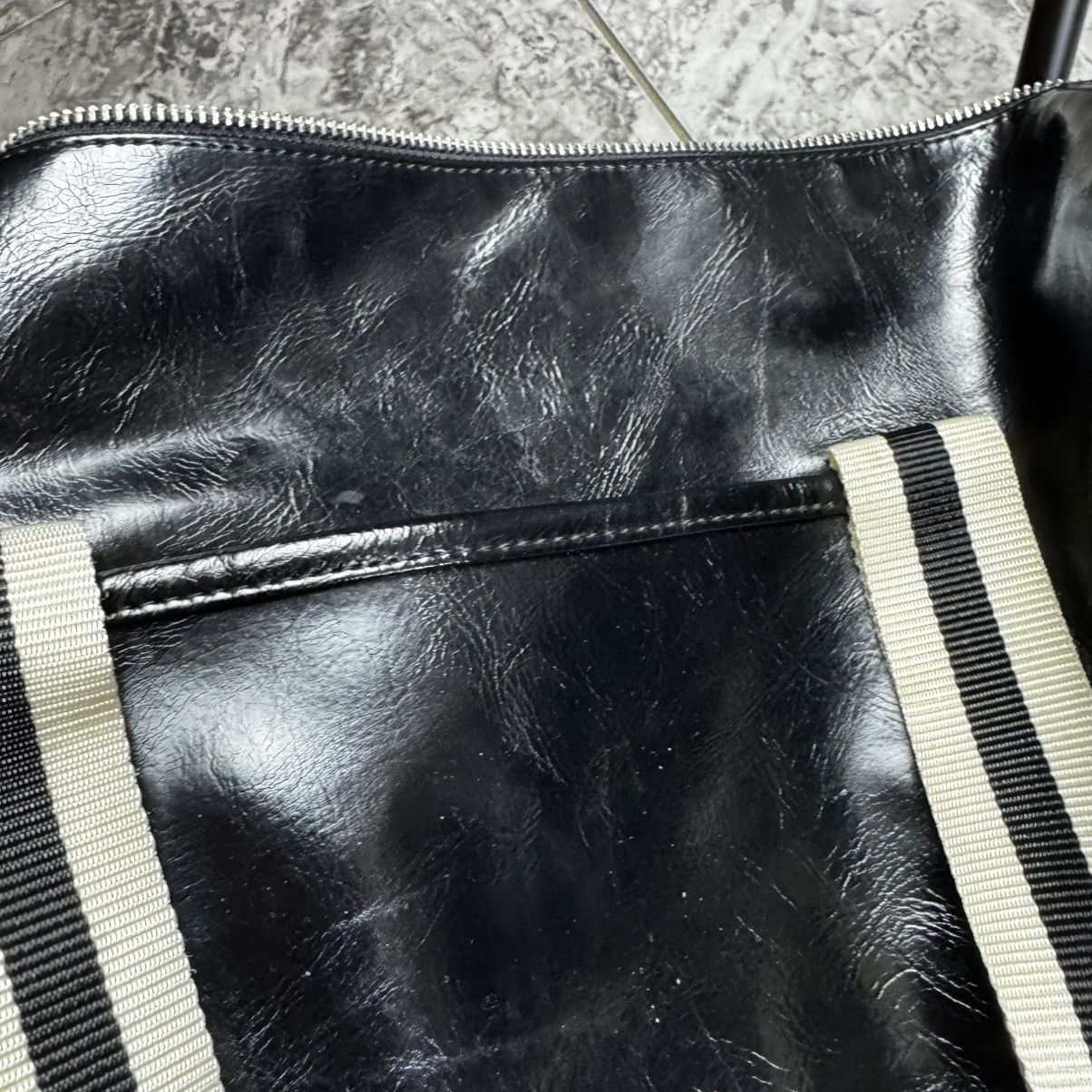 Fred Perry FRED PERRY CLASSIC BARREL BAG - BLACK/WHITE Size ONE SIZE - 11 Thumbnail