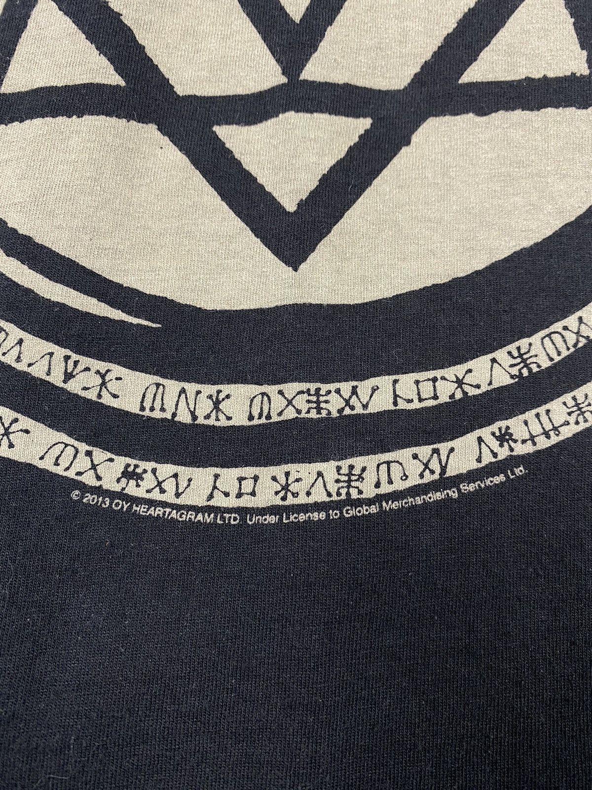 Band Tees × Vintage 2013 HIM Goth Metal Heartagram Tour Tee Y2K Size US L / EU 52-54 / 3 - 8 Thumbnail