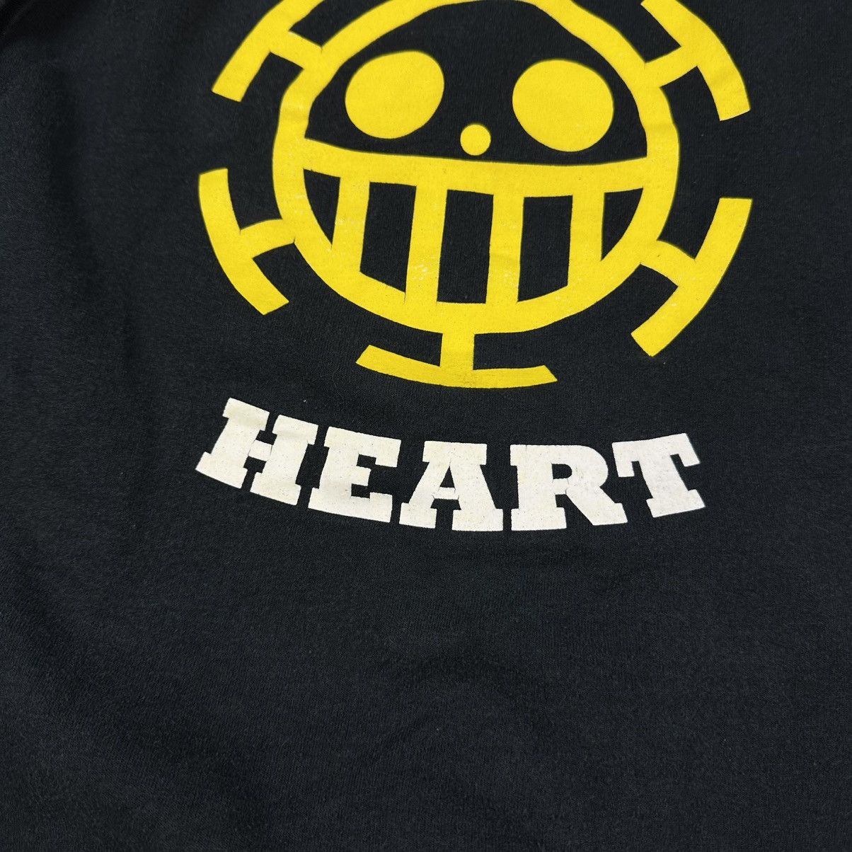 Japanese Brand Vintage One Piece Pirates Heart Zip Hoodie Size US L / EU 52-54 / 3 - 12 Thumbnail