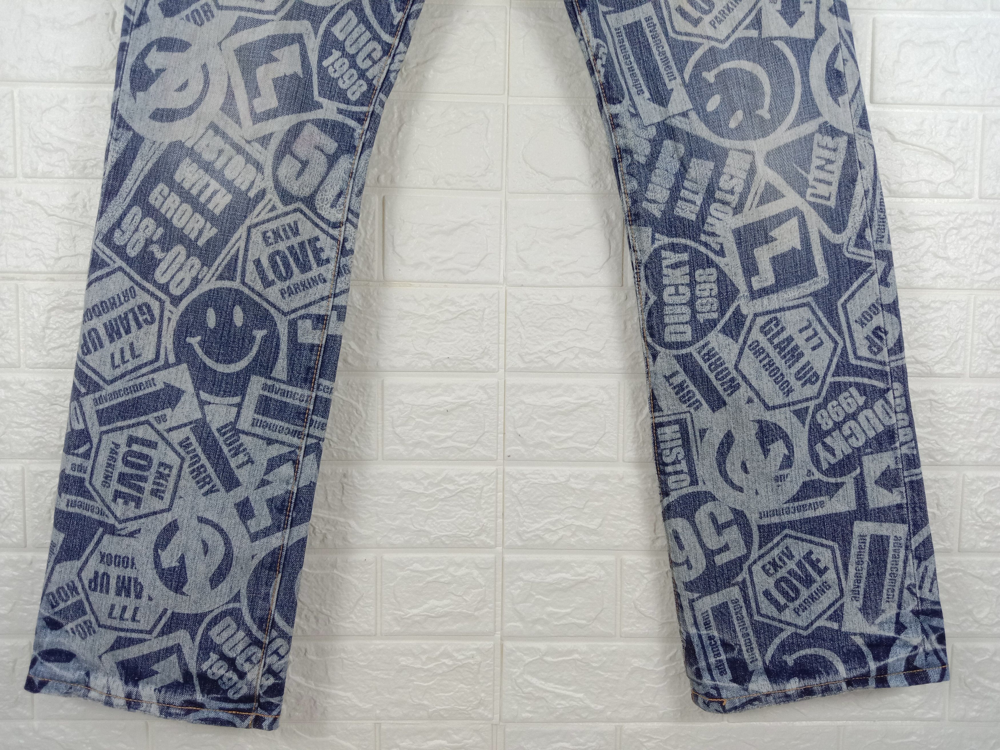 Hysteric Glamour Japanese Flare Co&Lu Full Print Hysteric Glamour Style Jeans Size US 29 - 4 Thumbnail