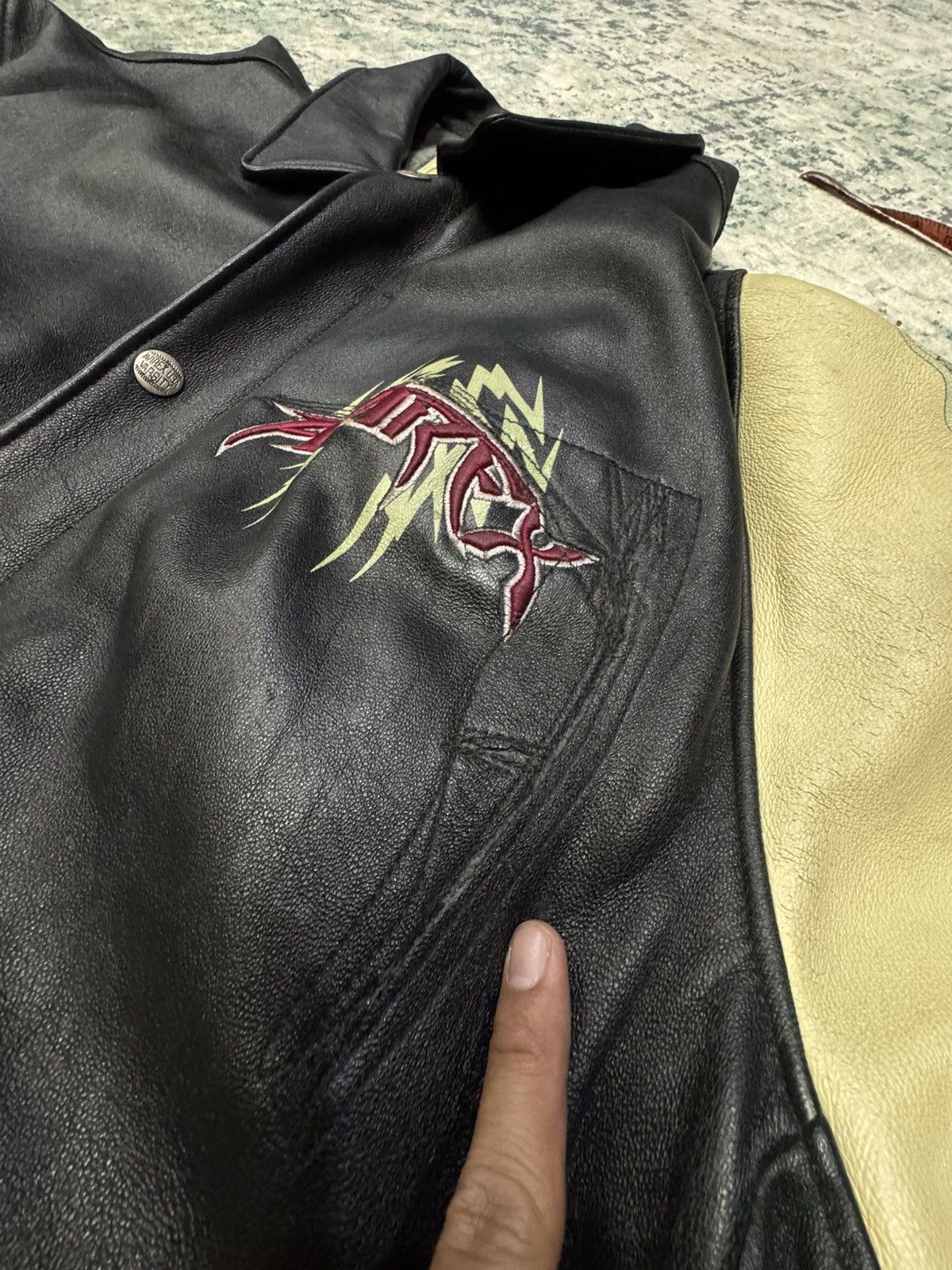 Avirex VINTAGE AVIREX USA VARSITY DRAGON LEATHER JACKET Size US XXL / EU 58 / 5 - 15 Thumbnail