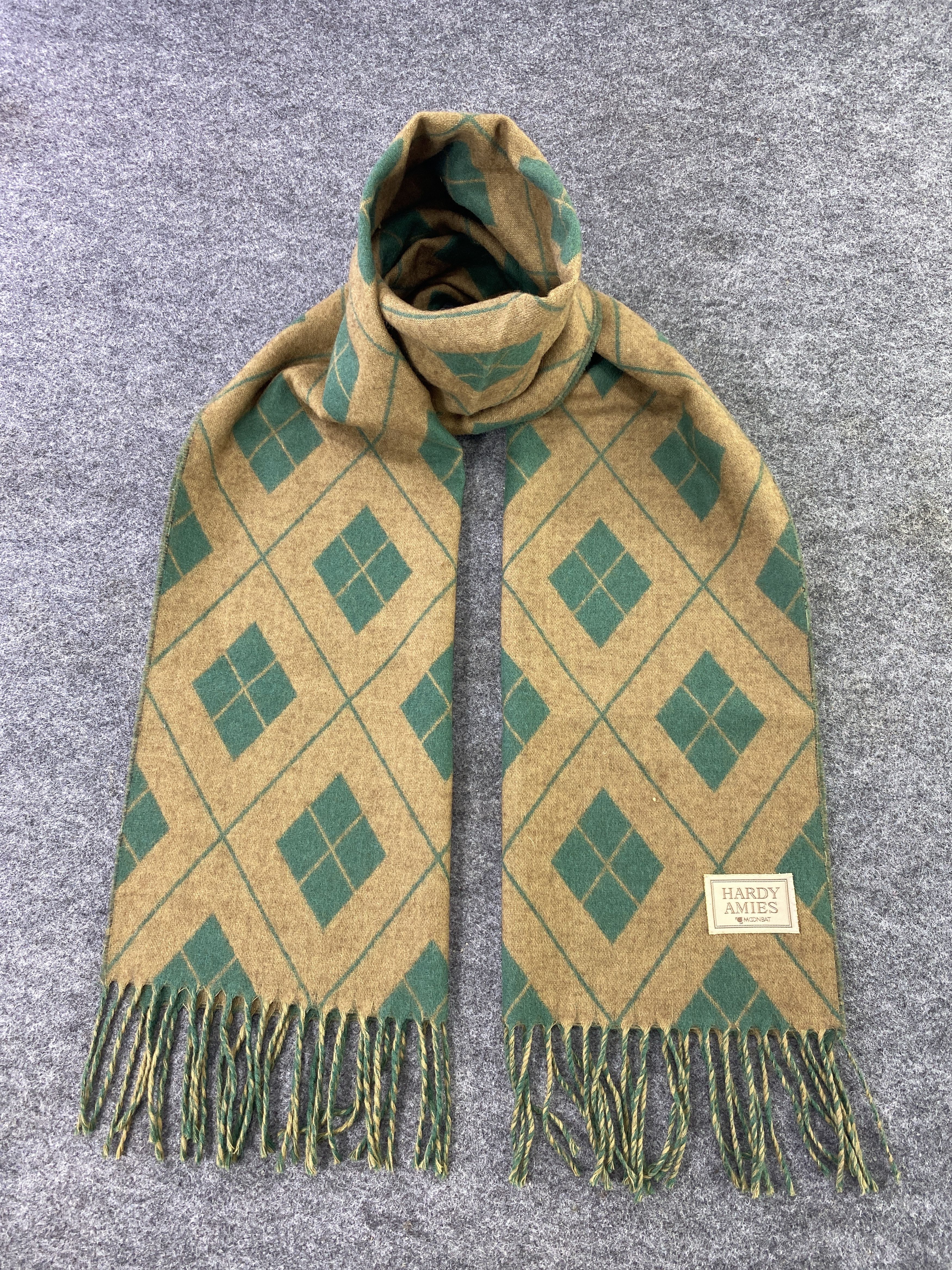 Hardy Amies Scarf / Muffler / Neckwear -T679