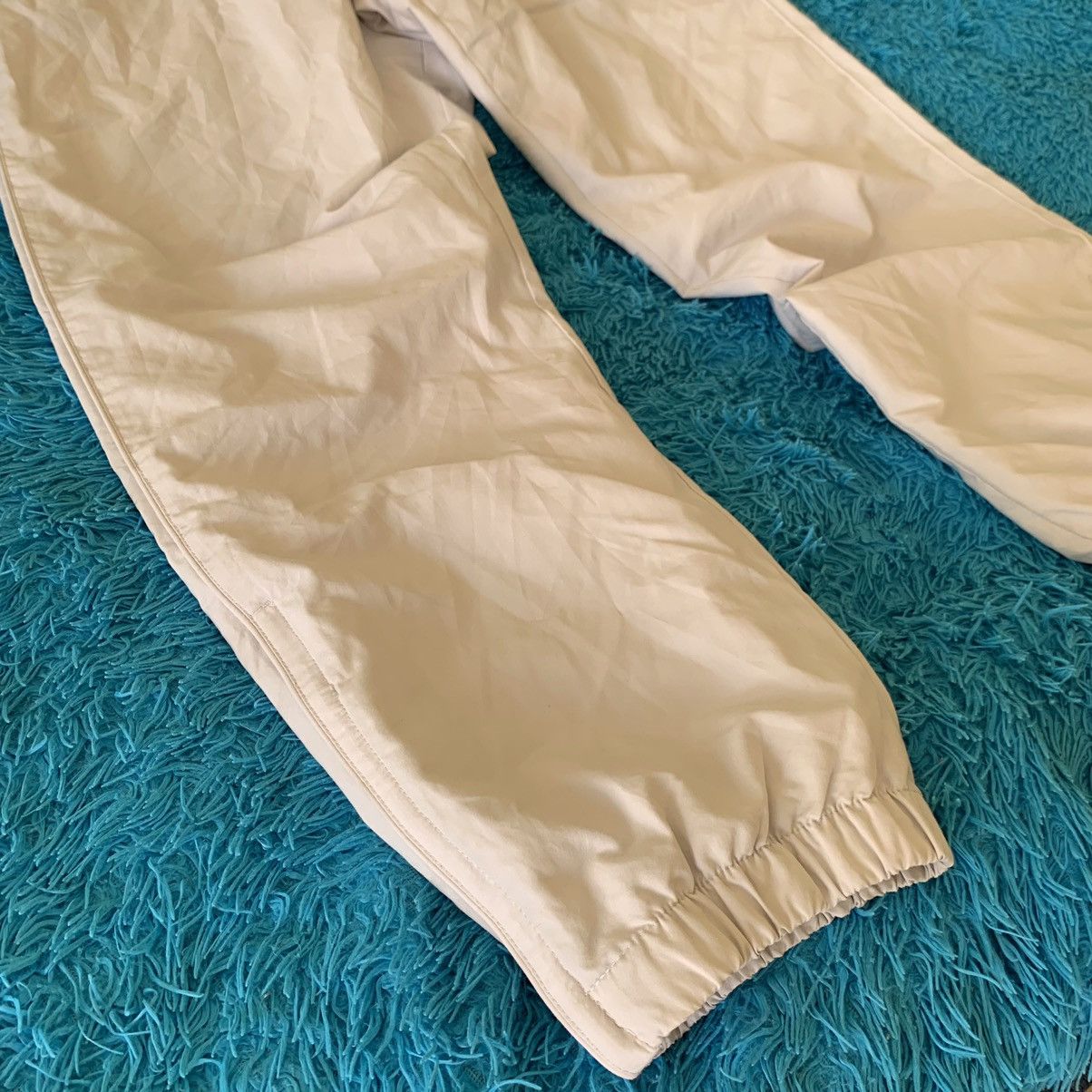 Other 00s Nike Vintage Nylon WHITE / CREAMY Joggers Baggy Pants Size US 36 / EU 52 - 6 Thumbnail