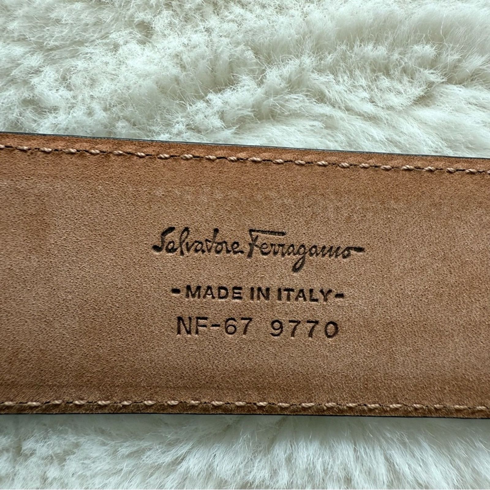 Salvatore Ferragamo Salvatore Ferragamo stingray leather belt size40 Retail 950 Size 40 - 5 Thumbnail