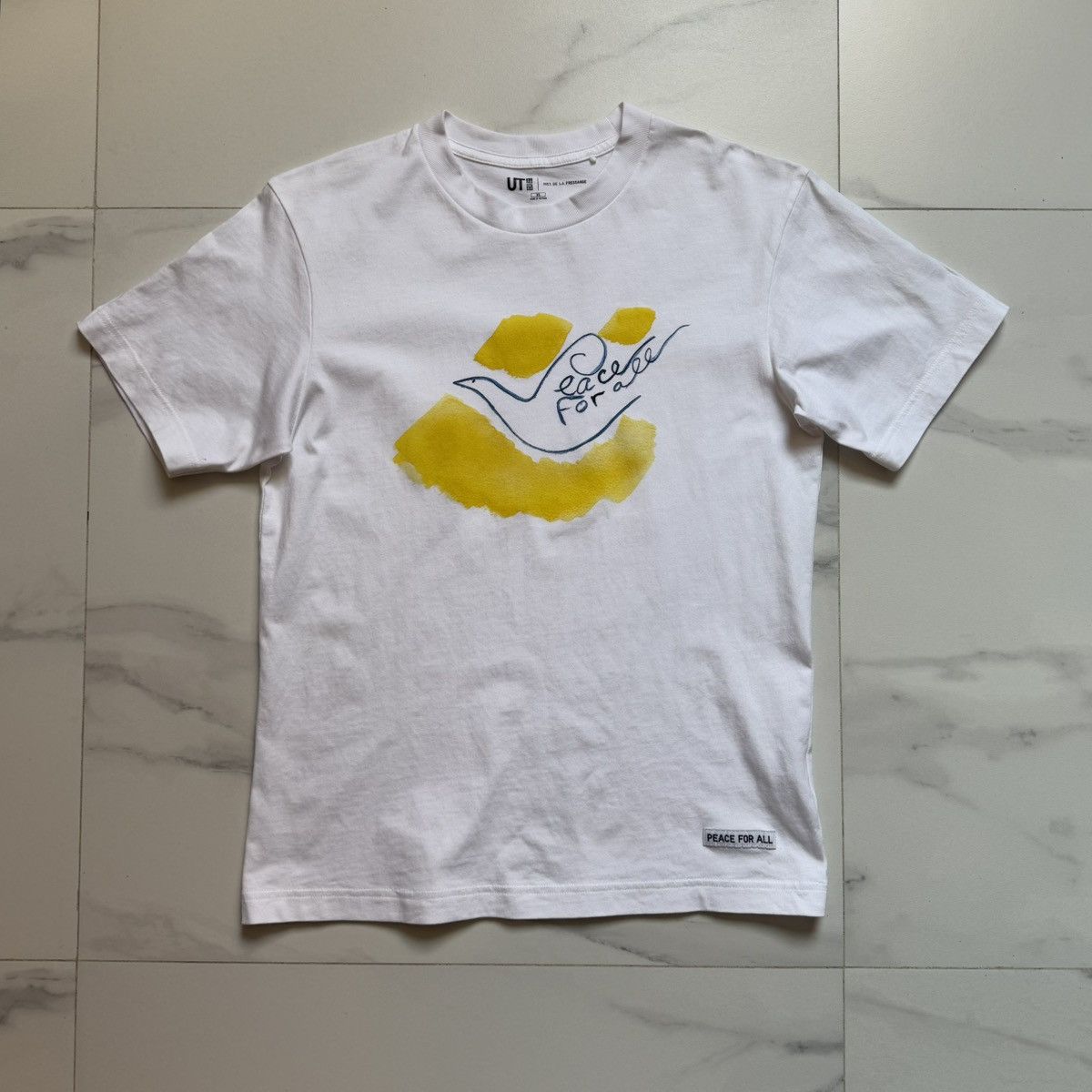 Designer × Japanese Brand × Uniqlo Uniqlo x Ines De La Fressange Peace For All Tee Size US XS / EU 42 / 0 - 2 Thumbnail