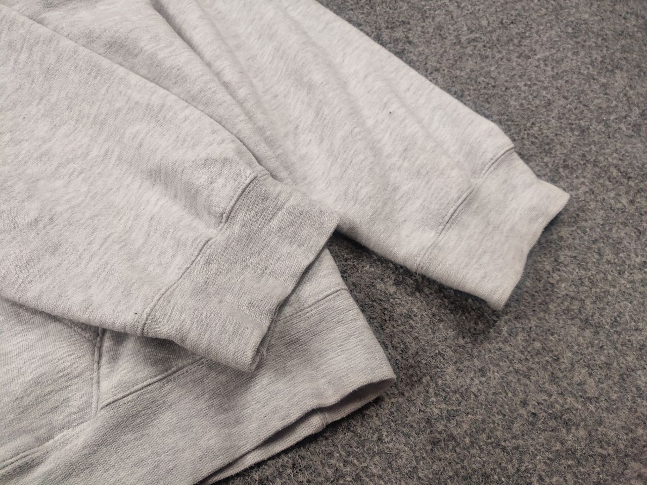 Nike Vintage Y2k Nike Oversized Fur Hoodie if six was nine style Size US XL / EU 56 / 4 - 10 Thumbnail
