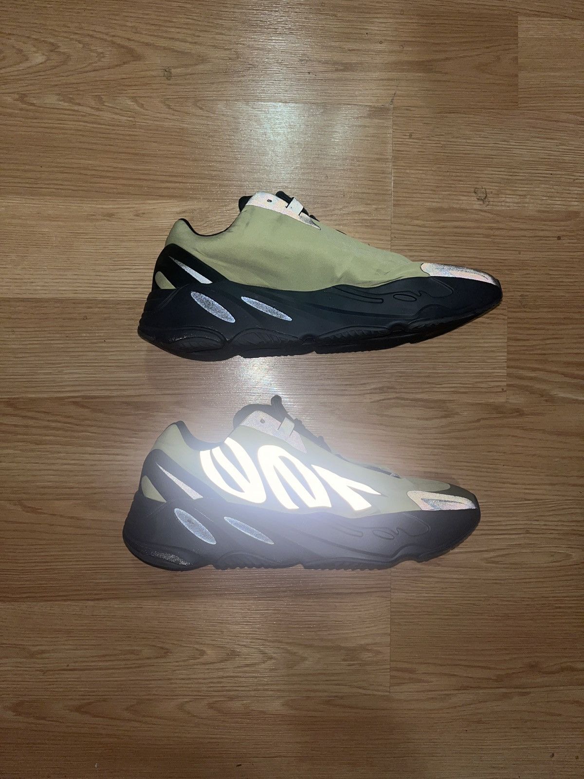 Yeezy Yeezy 700 MVVN Size US 12 / EU 45 - 1 Thumbnail