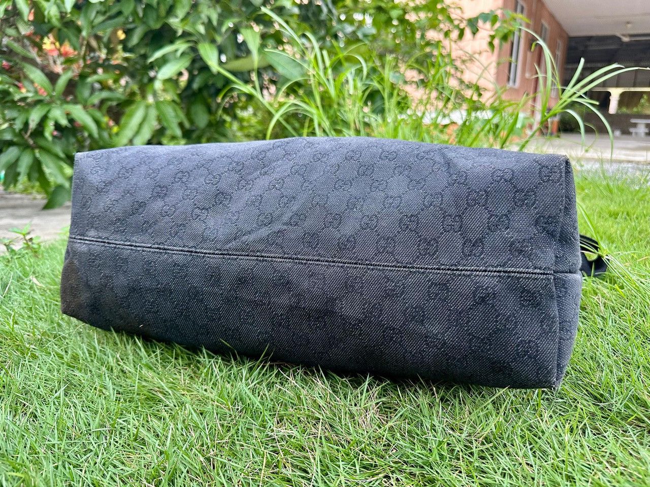 Gucci Authentic Gucci Supreme GG Convertible Medium Tote Bag Size ONE SIZE - 4 Thumbnail