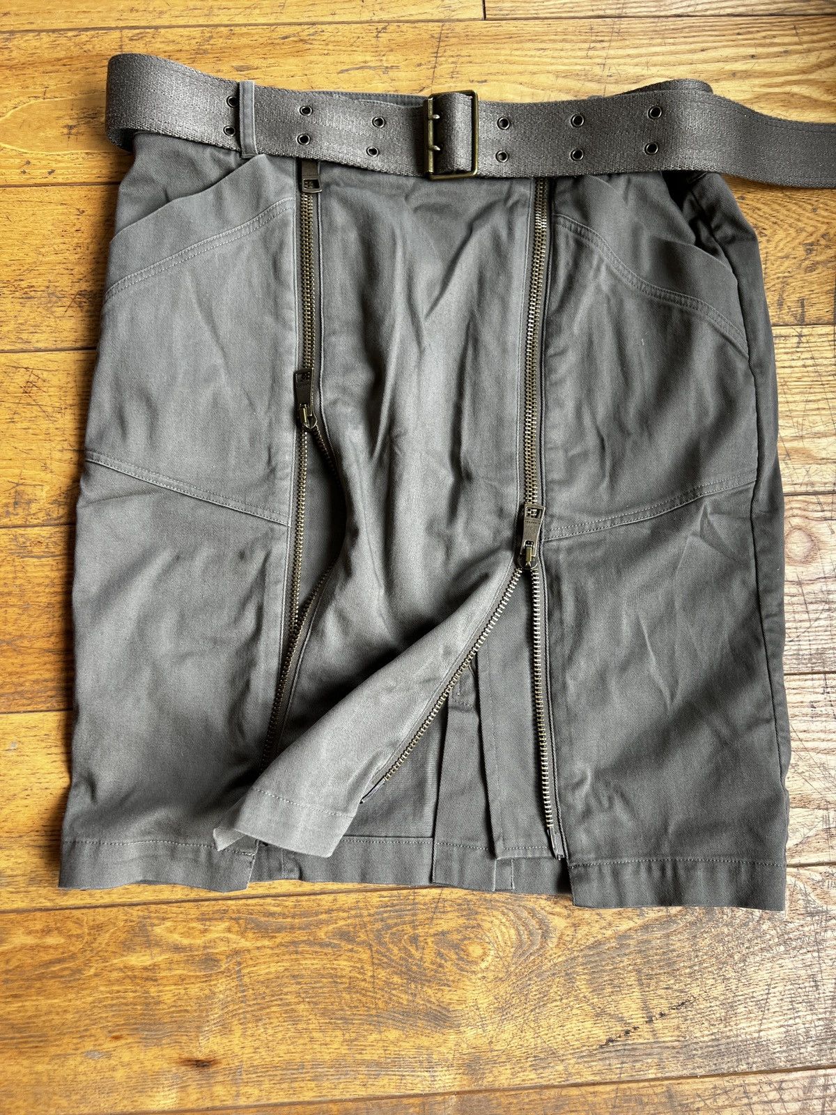 Burberry Burberry Brit Cargo Skirt Size M / US 6-8 / IT 42-44 - 2 Thumbnail