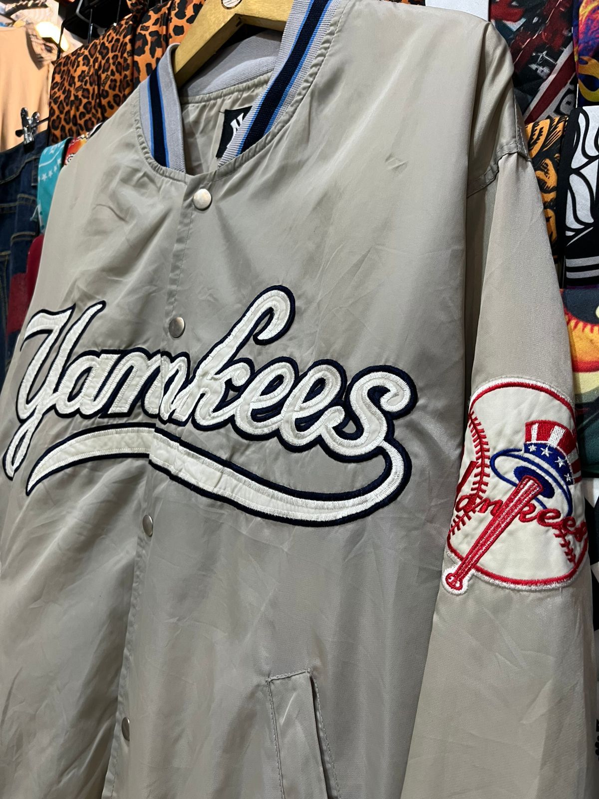 Only NY Vtg New York Yankees Varsity Size US L / EU 52-54 / 3 - 4 Thumbnail