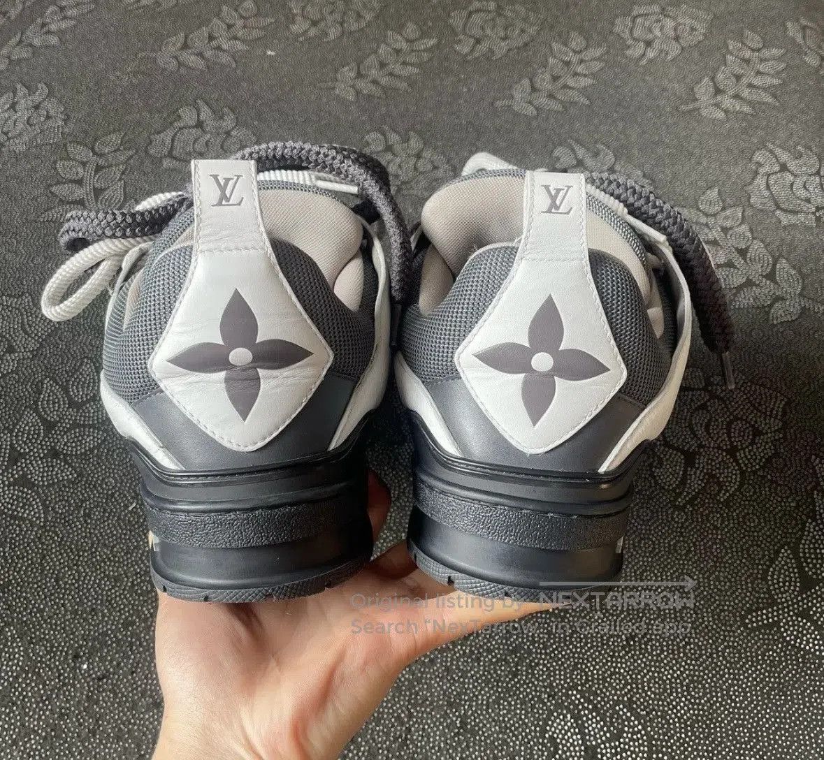Louis Vuitton LV lowtop sneakers wxx. Size US 10.5 / EU 43-44 - 3 Thumbnail