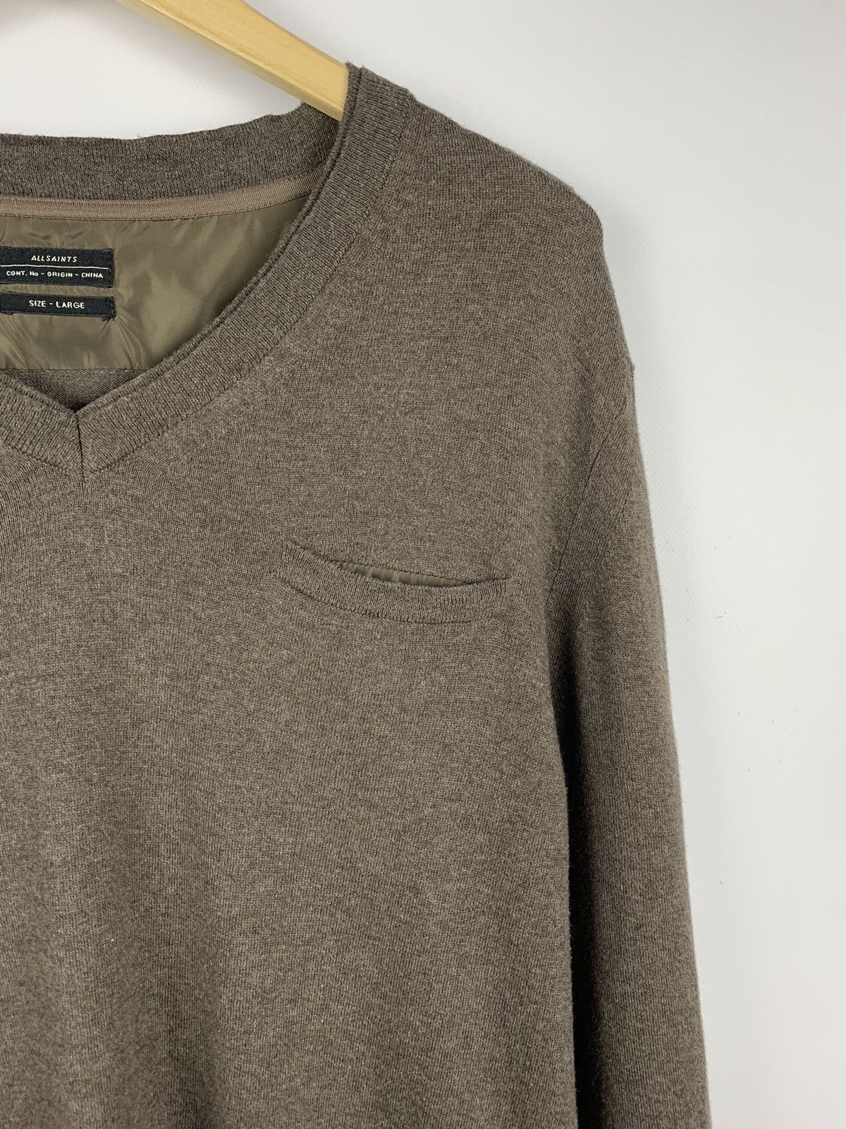 Allsaints Allsaints Mitaka V-Neck Cashmere Sweater Brown Top Size L Size US L / EU 52-54 / 3 - 4 Thumbnail